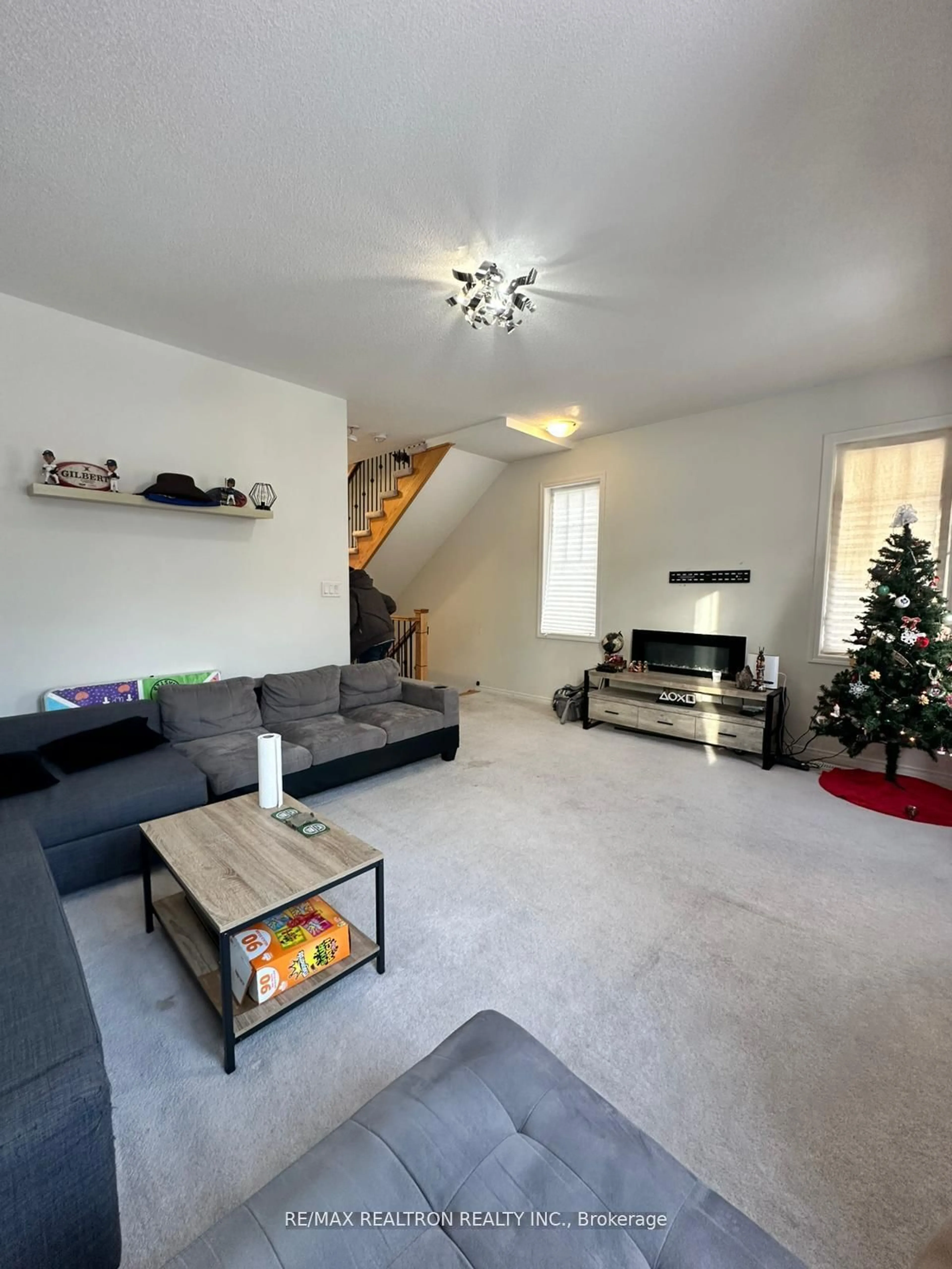 Living room with furniture, unknown for 835 Atwater Path, Oshawa Ontario L1J 0E8