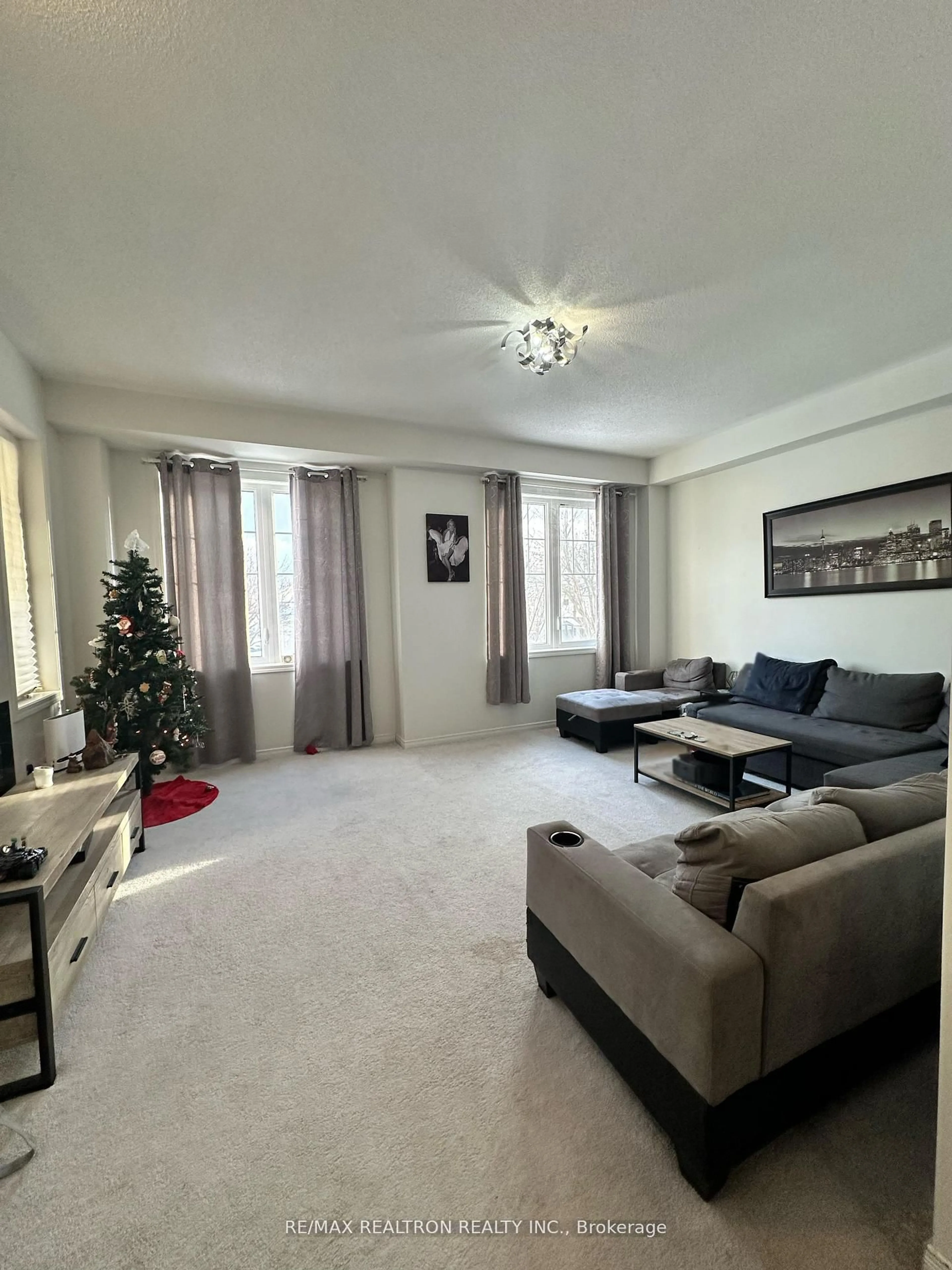 Living room with furniture, unknown for 835 Atwater Path, Oshawa Ontario L1J 0E8