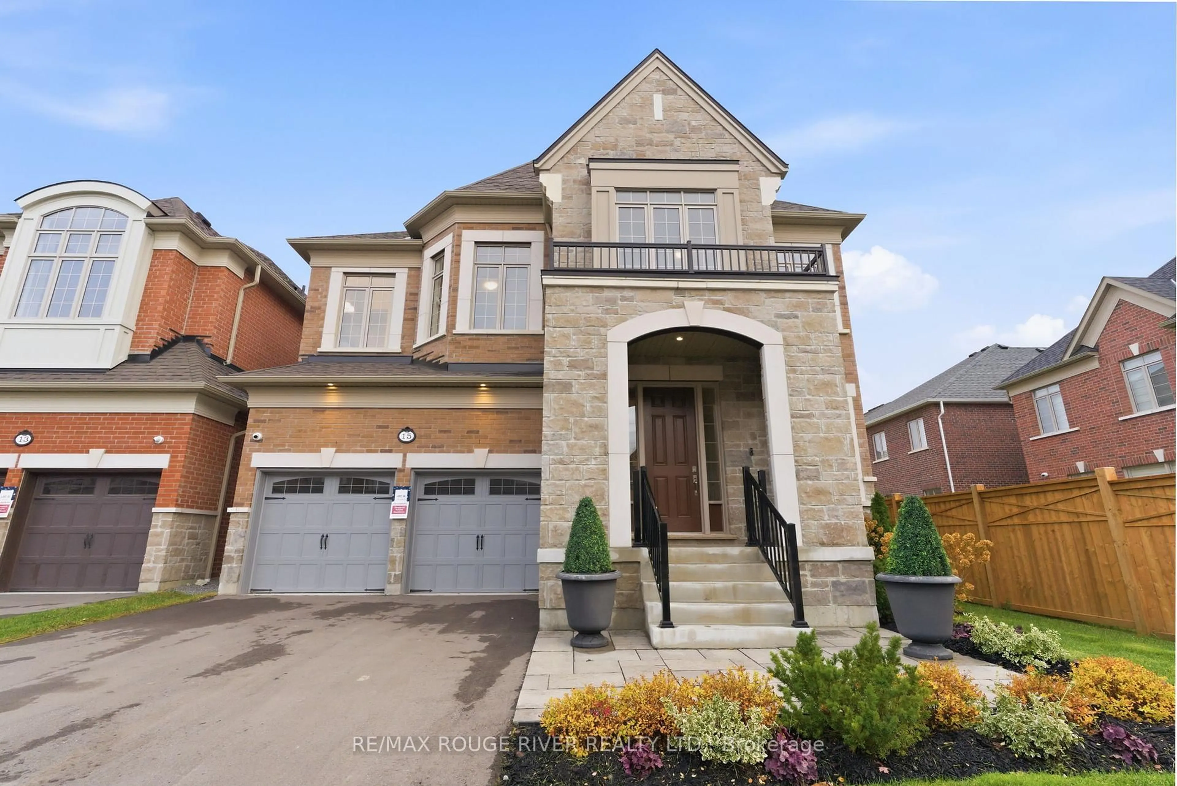Home with brick exterior material, street for 15 Brabin Circ, Whitby Ontario L1P 0C1