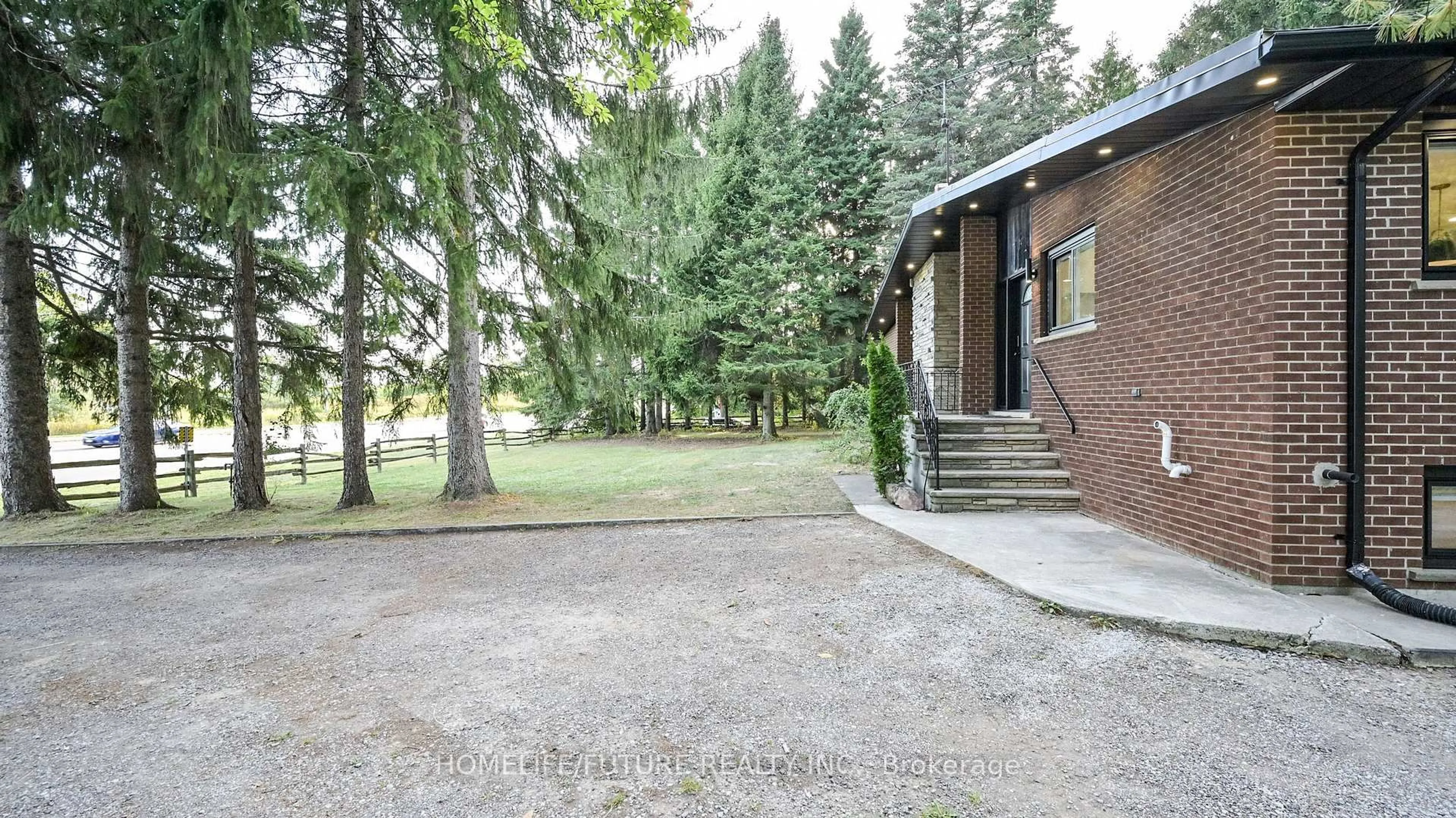 Patio, unknown for 474 Taunton Rd, Ajax Ontario L1T 4S9