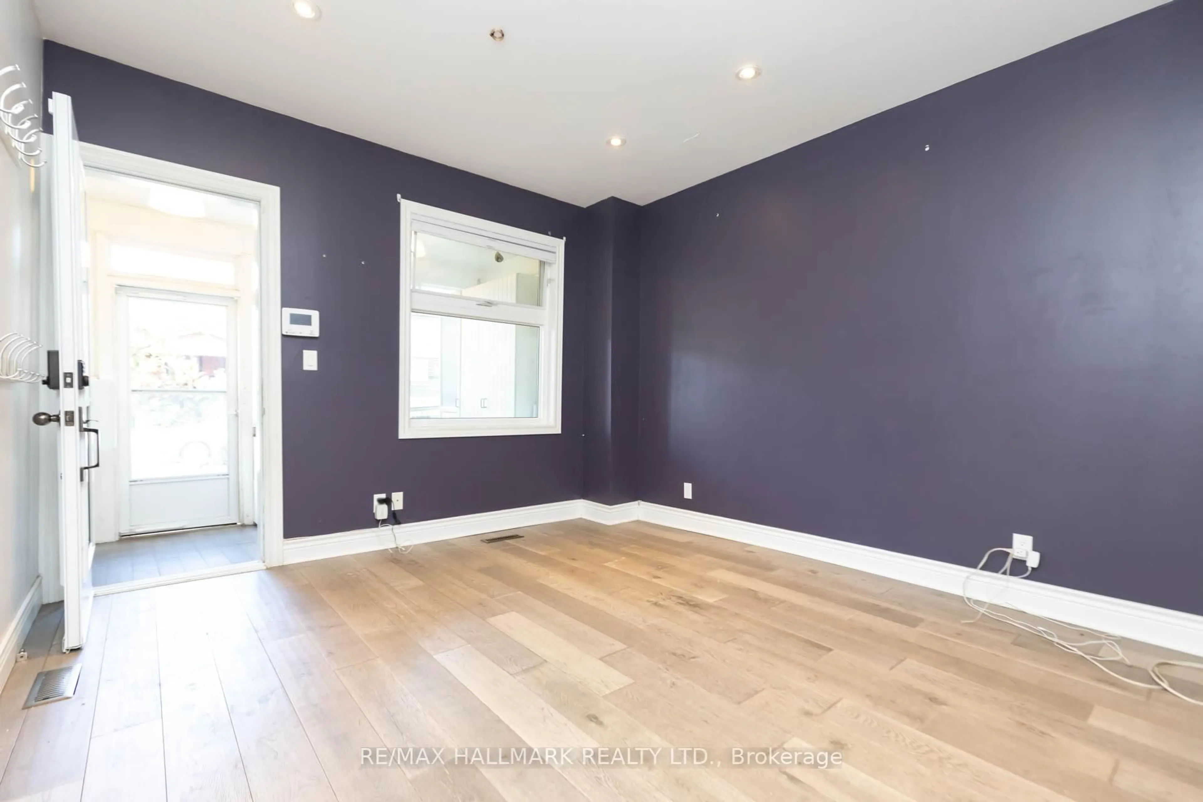 A pic of a room for 17 Mountalan Ave, Toronto Ontario M4J 1H3