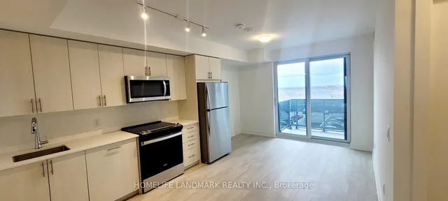 2545 Simcoe St #724, Oshawa 3