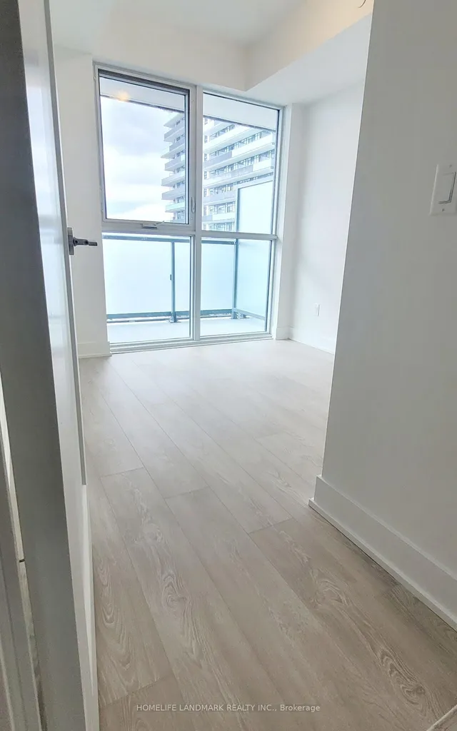 2545 Simcoe St #724, Oshawa 5