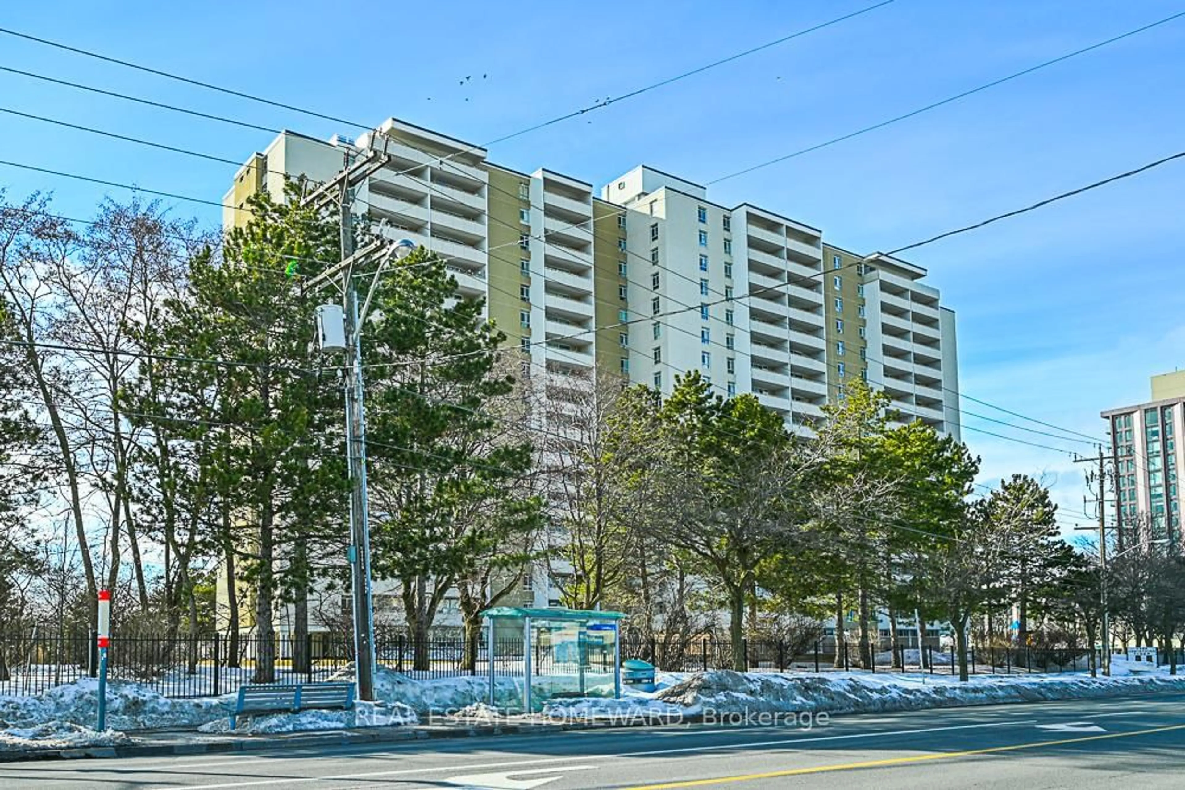 Unknown for 2550 Pharmacy Ave #1015, Toronto Ontario M1W 1H9