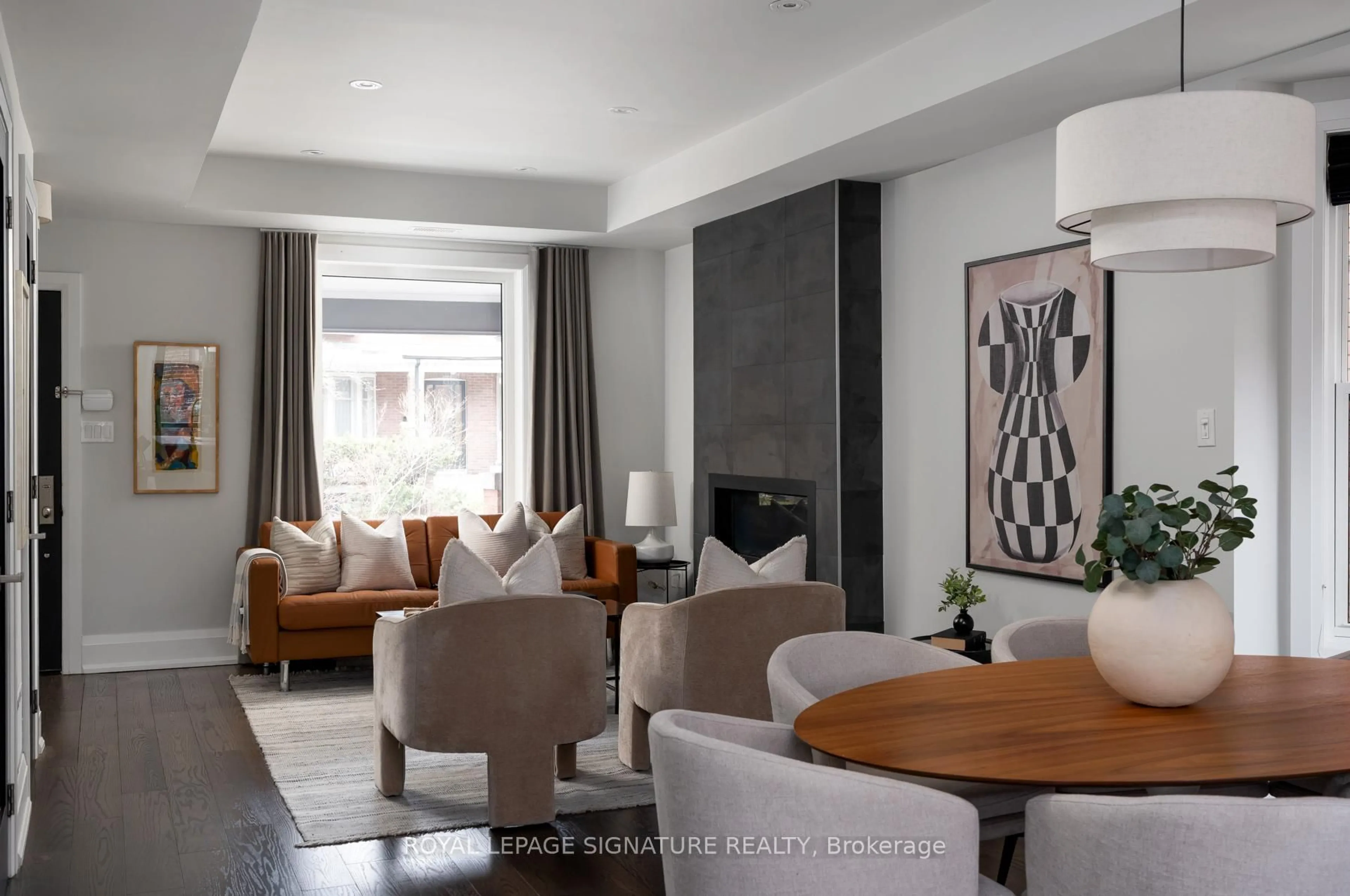 Living room with furniture, unknown for 77 Dearbourne Ave, Toronto Ontario M4K 1M6