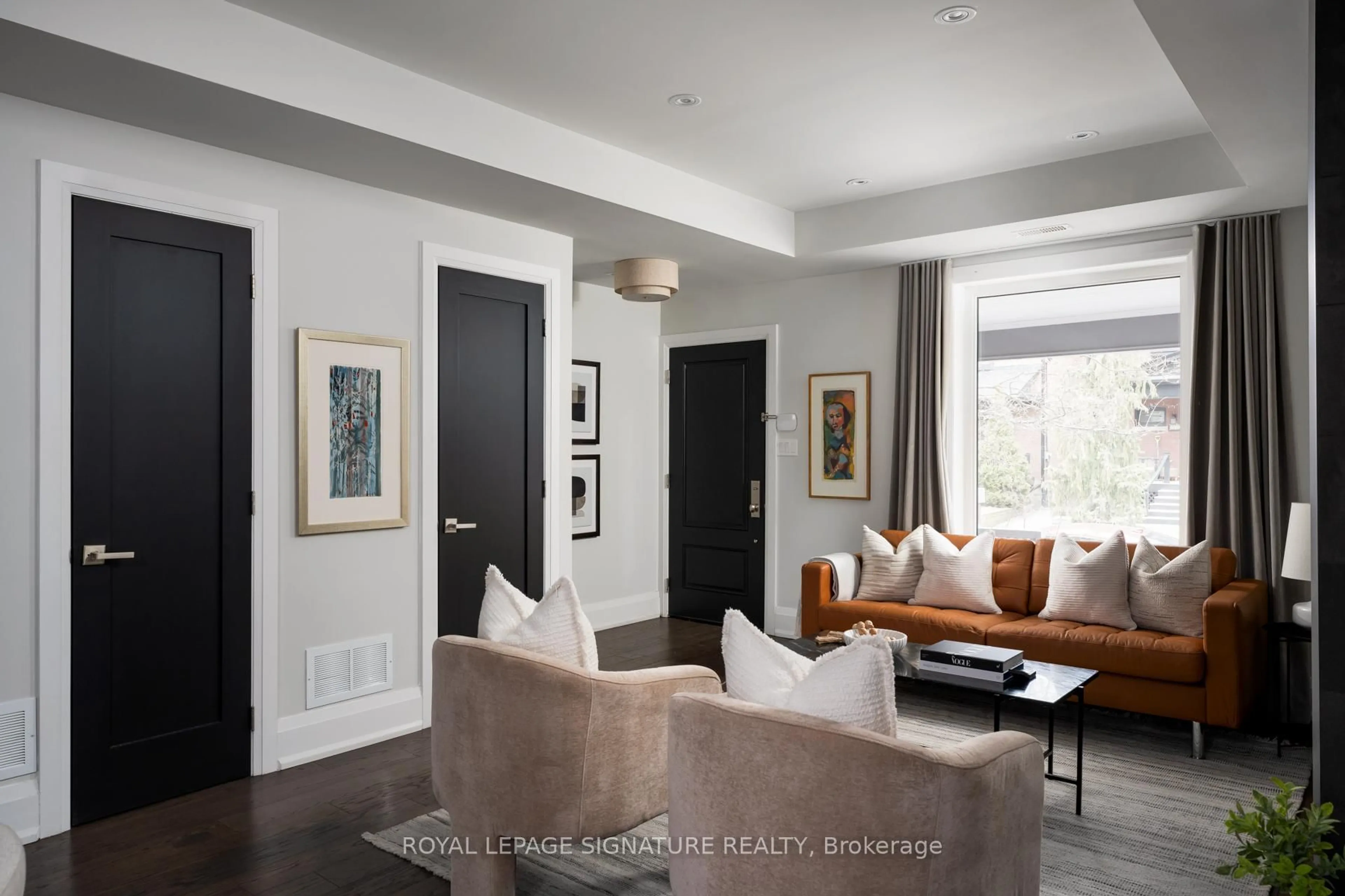 Living room with furniture, unknown for 77 Dearbourne Ave, Toronto Ontario M4K 1M6