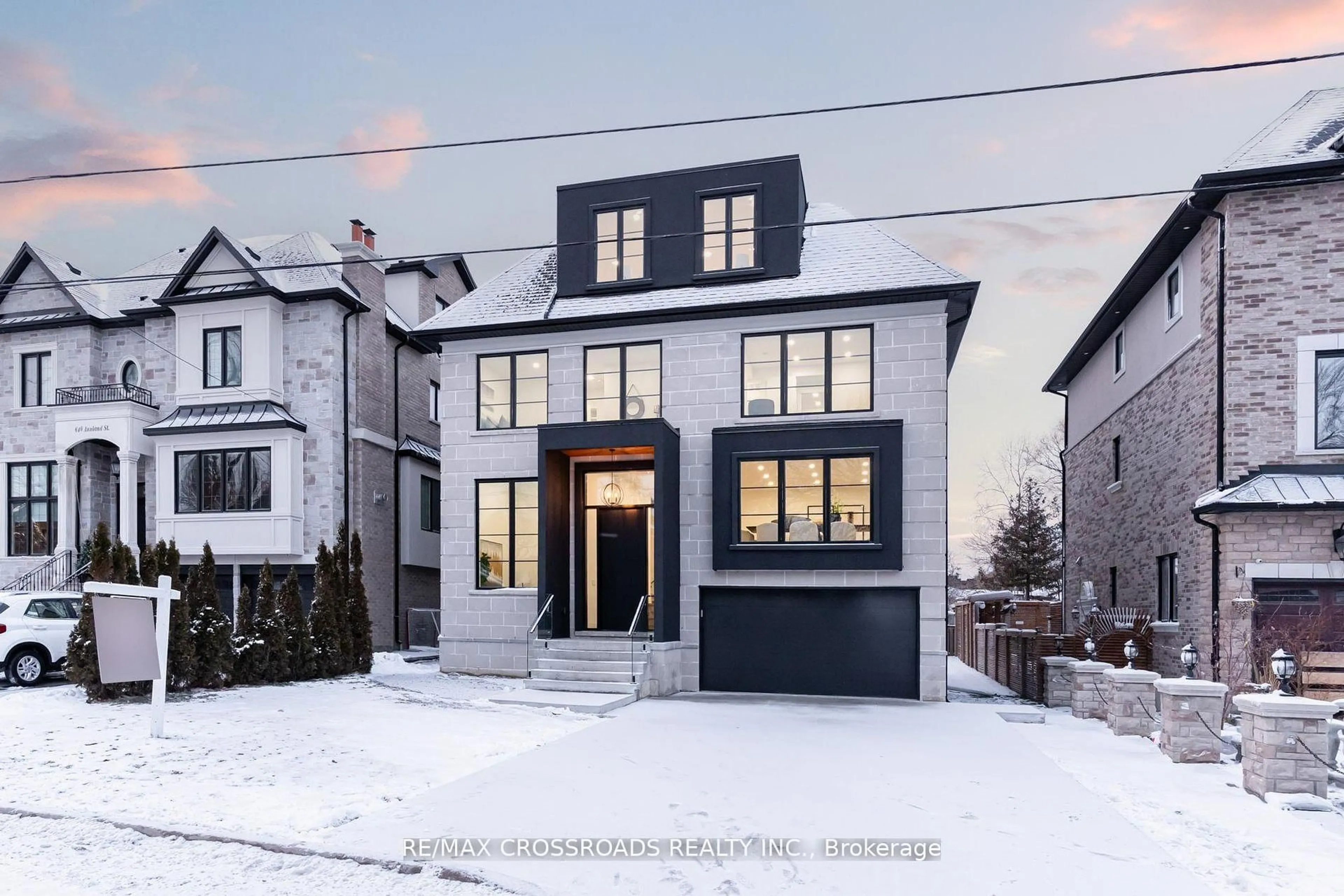 Home with brick exterior material, street for 642 Annland St, Pickering Ontario L1W 1B1