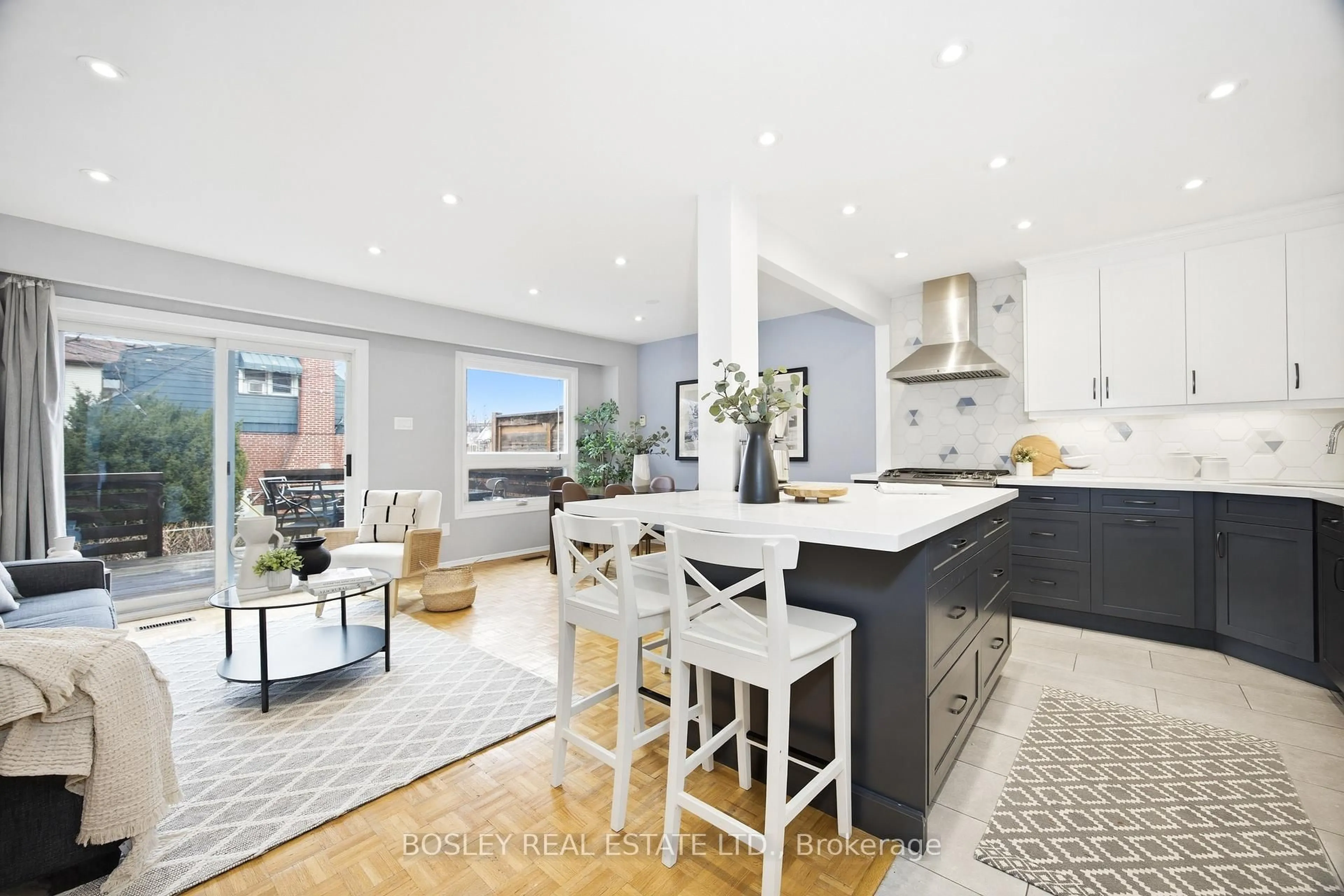 Open concept kitchen, unknown for 2807 St Clair Ave, Toronto Ontario M4B 1N3