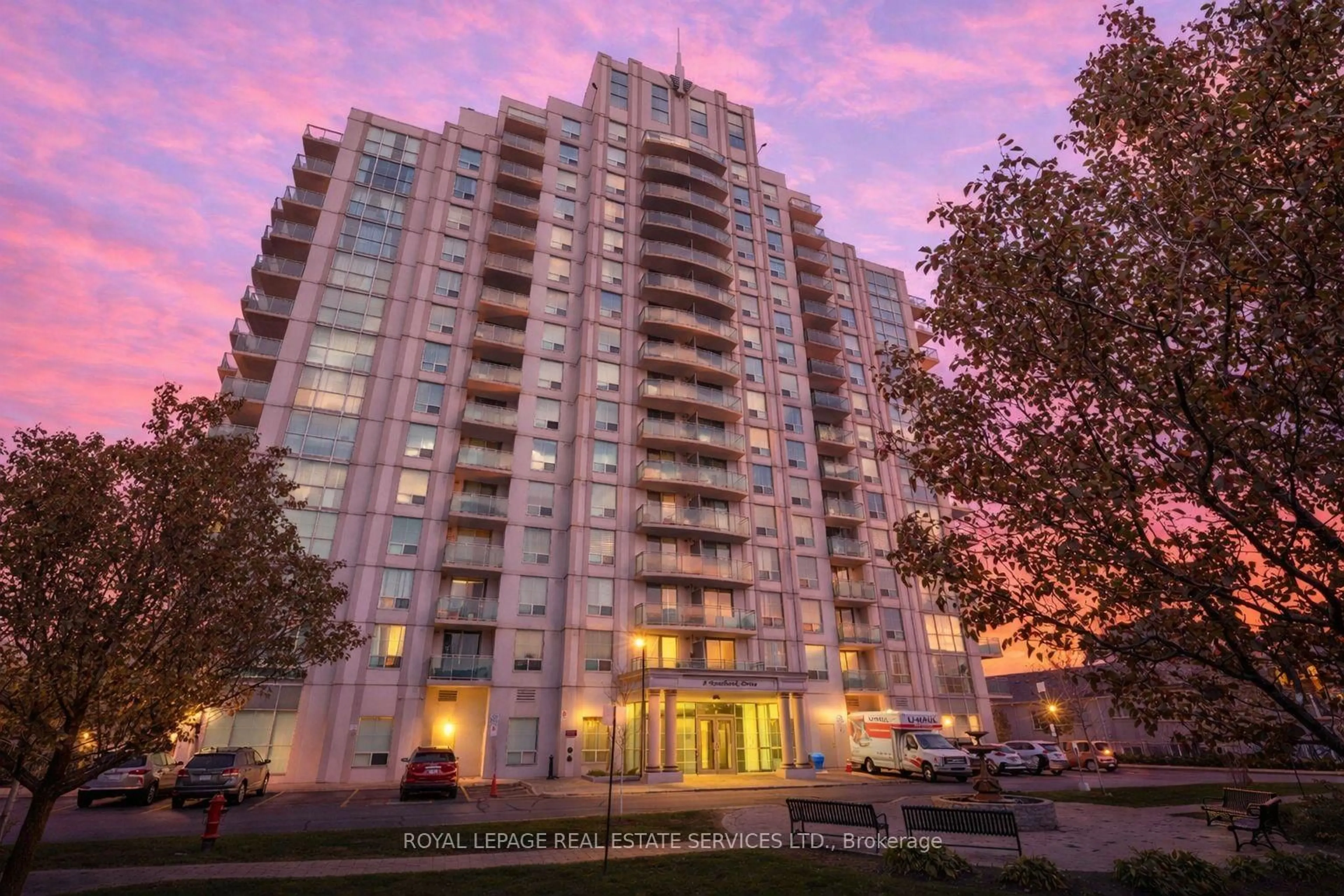 Unknown for 8 Rosebank Dr #2E, Toronto Ontario M1B 5Z3