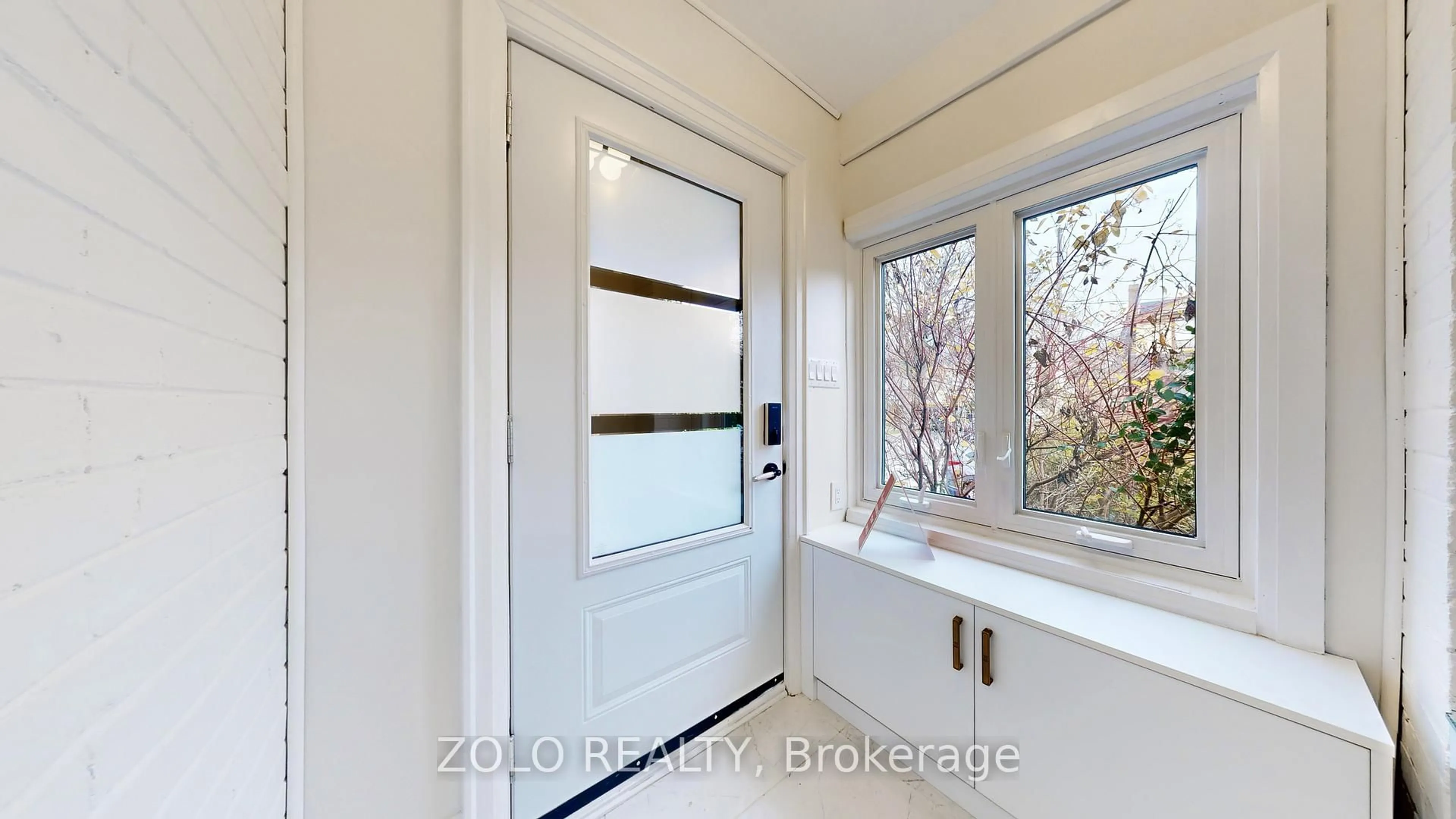 Indoor entryway for 98 Woodmount Ave, Toronto Ontario M4C 3Y2