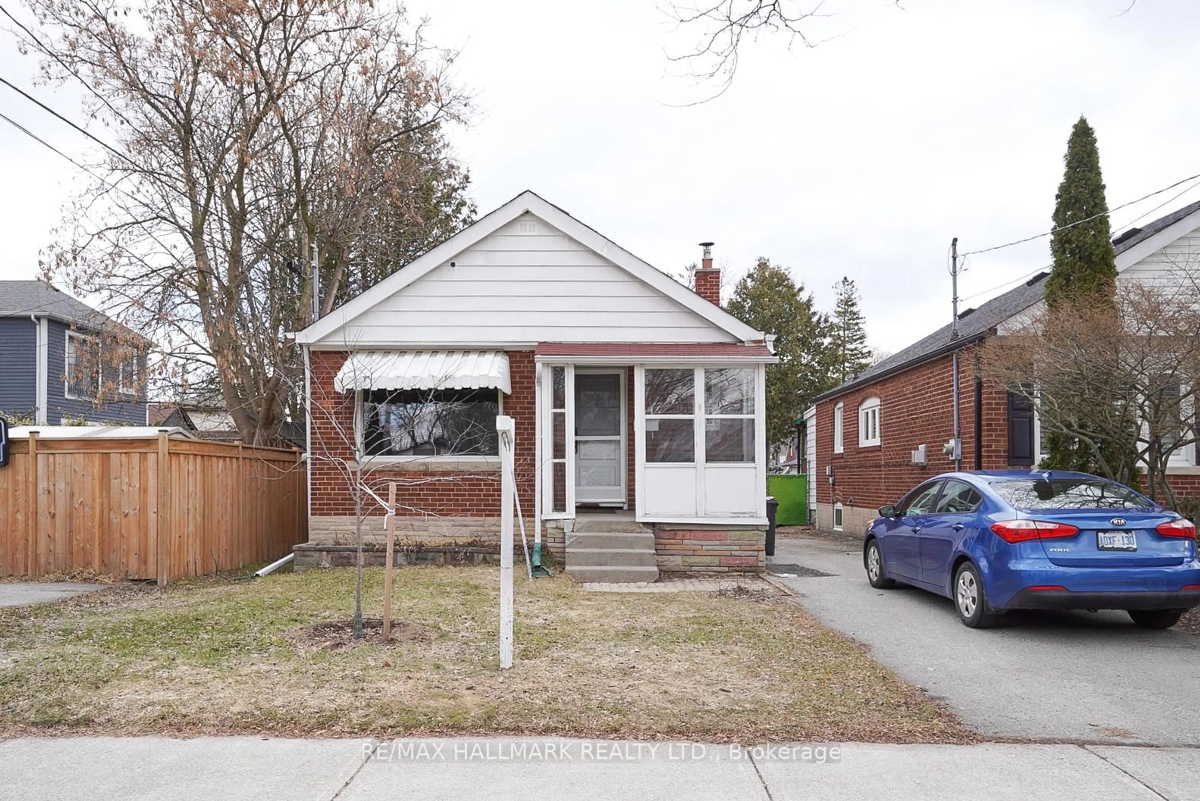 Home with brick exterior material, street for 21 Phenix Dr, Toronto Ontario M1N 3H7