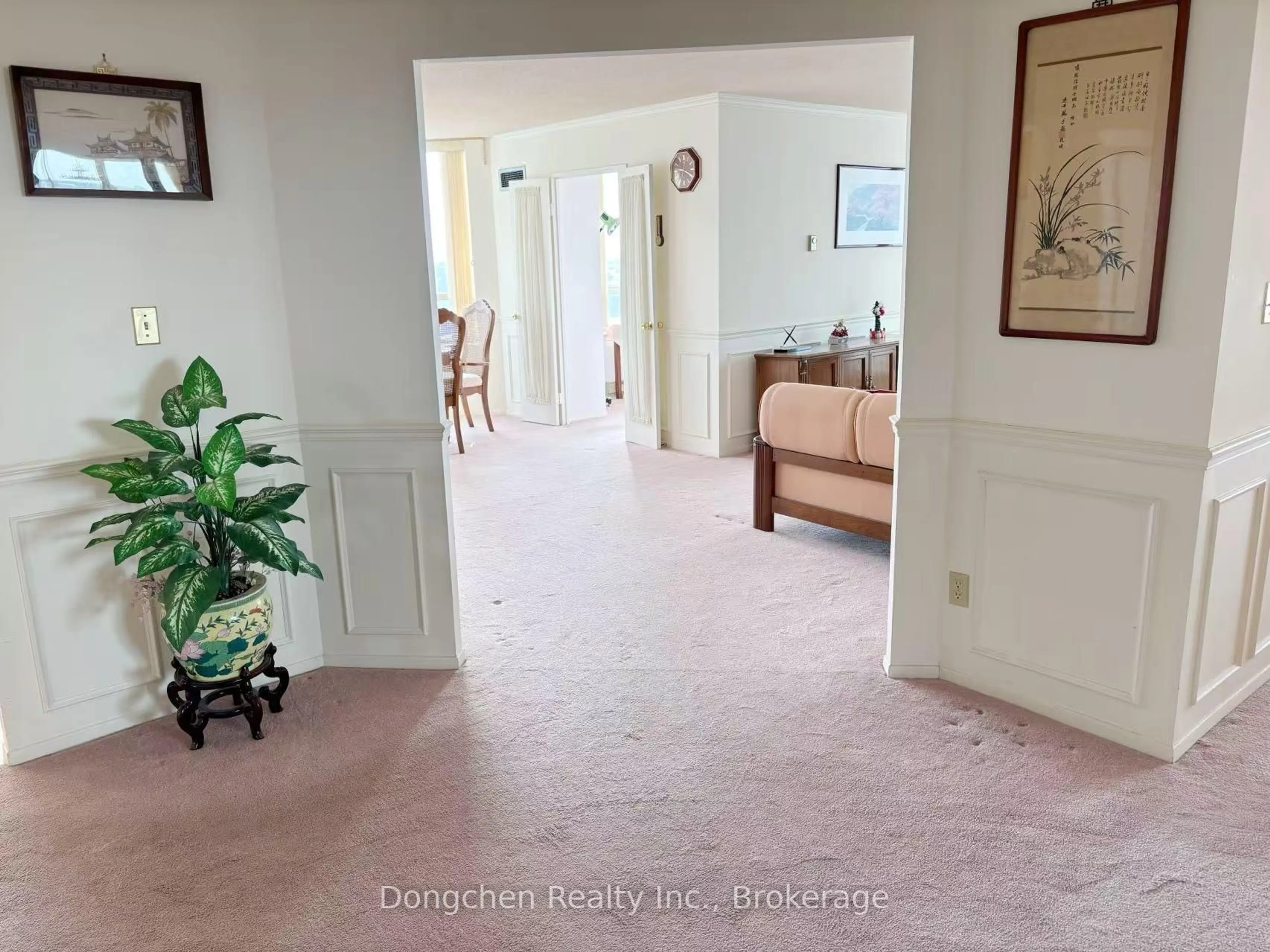 Indoor entryway for 175 Bamburgh Circ #1104, Toronto Ontario M1W 3X8