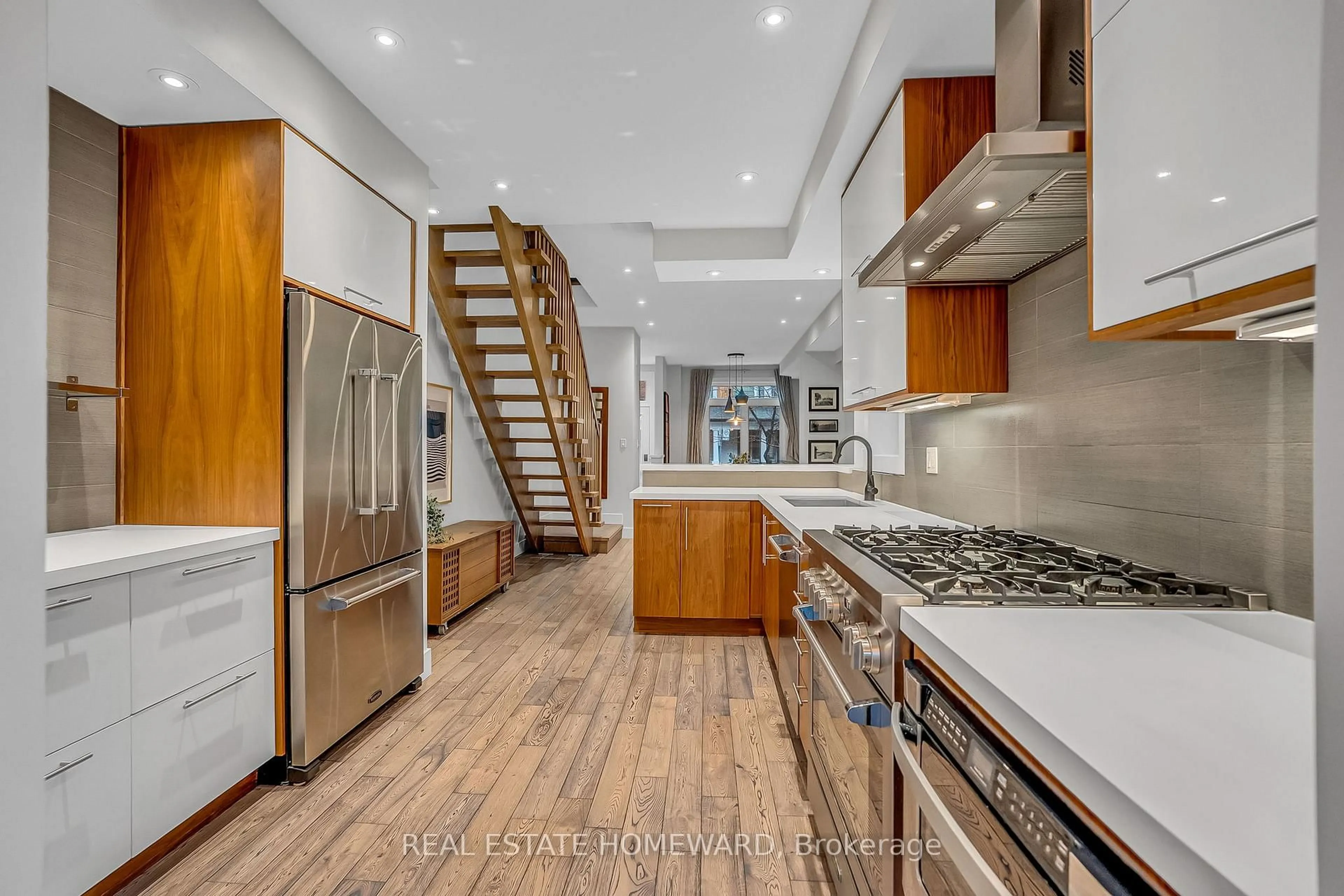 Open concept kitchen, unknown for 3 Howie Ave, Toronto Ontario M4M 2H9