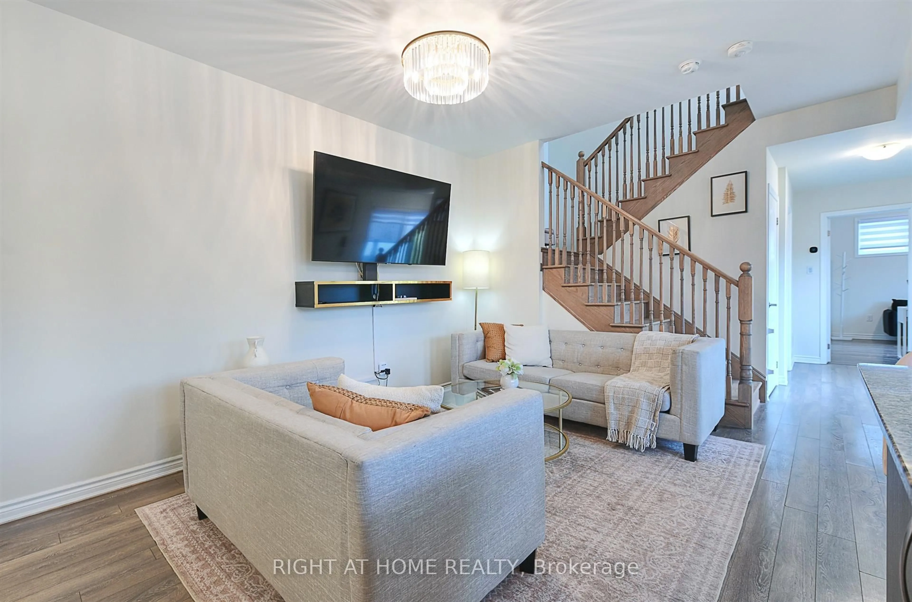 Unknown for 1148 Dragonfly Ave #403, Pickering Ontario L1X 0H5