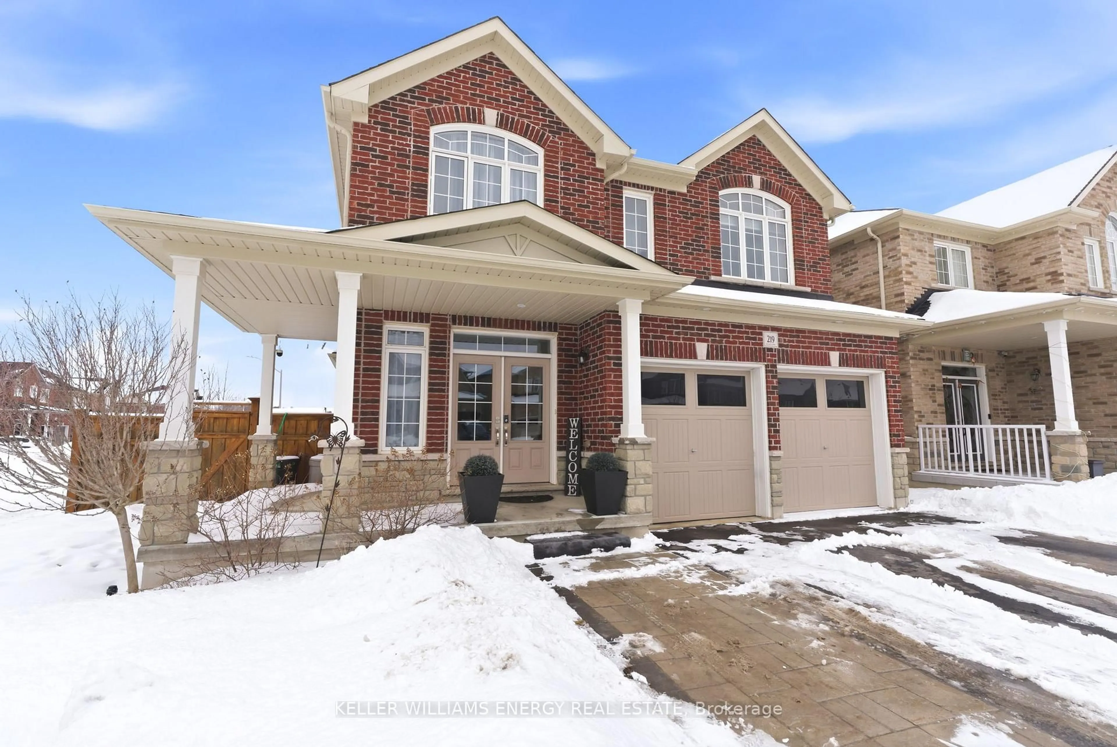 Home with brick exterior material, street for 219 Crombie St, Clarington Ontario L1C 0T8