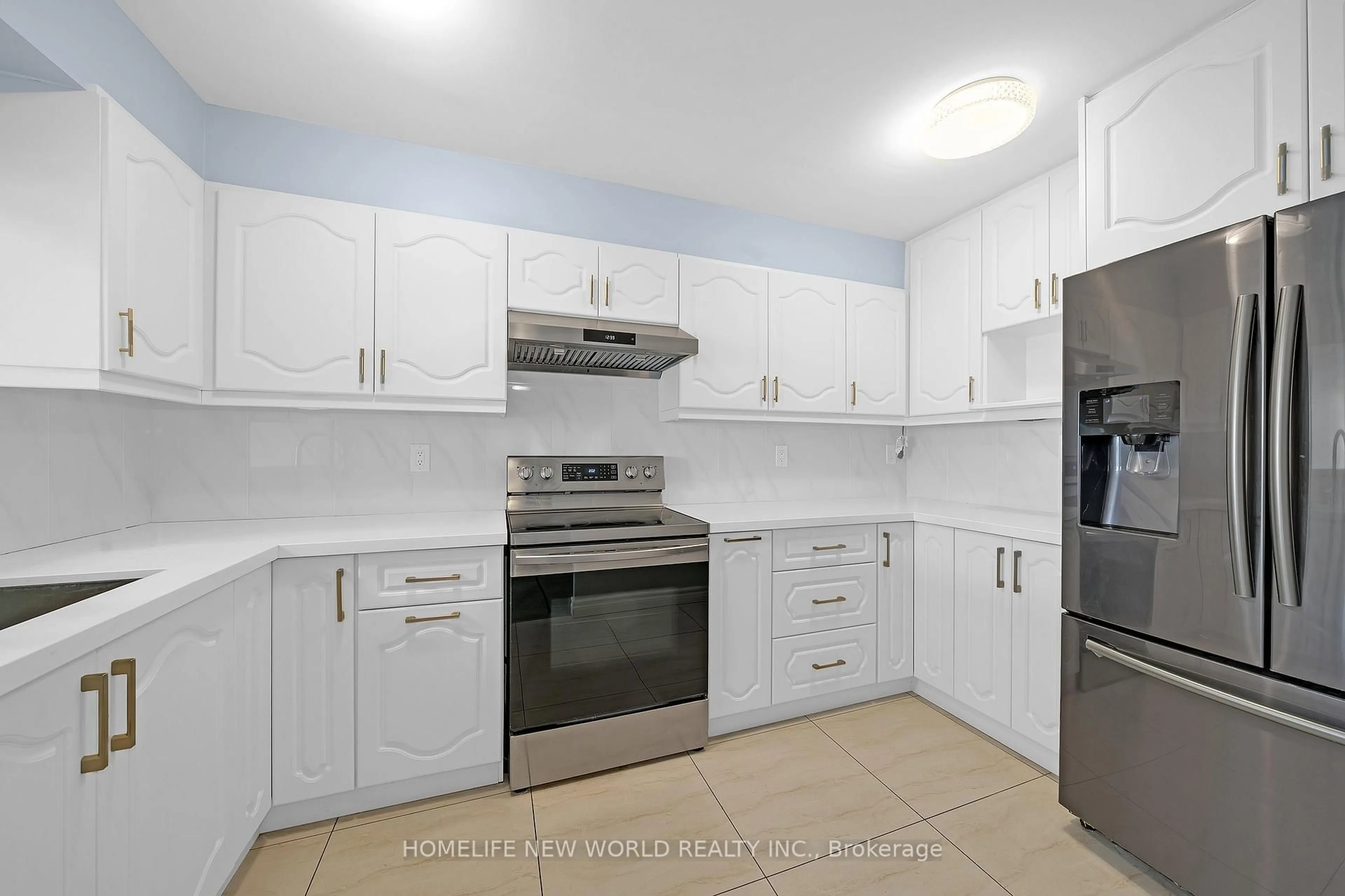 Standard kitchen, unknown for 2365 Kennedy Rd #607, Toronto Ontario M1T 3S6