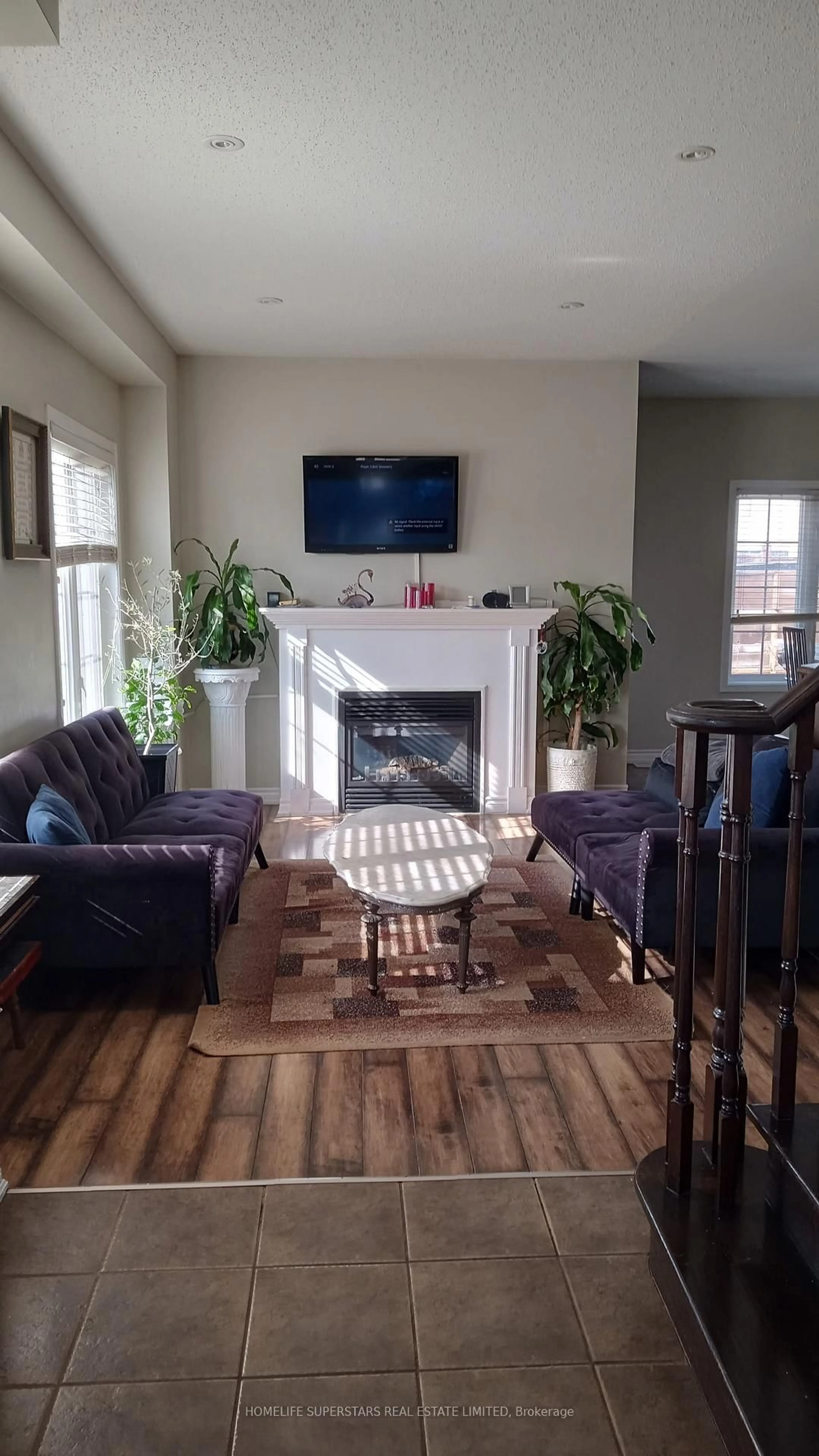 Living room with furniture, unknown for 1316 Macinally Crt, Oshawa Ontario L1K 0B6