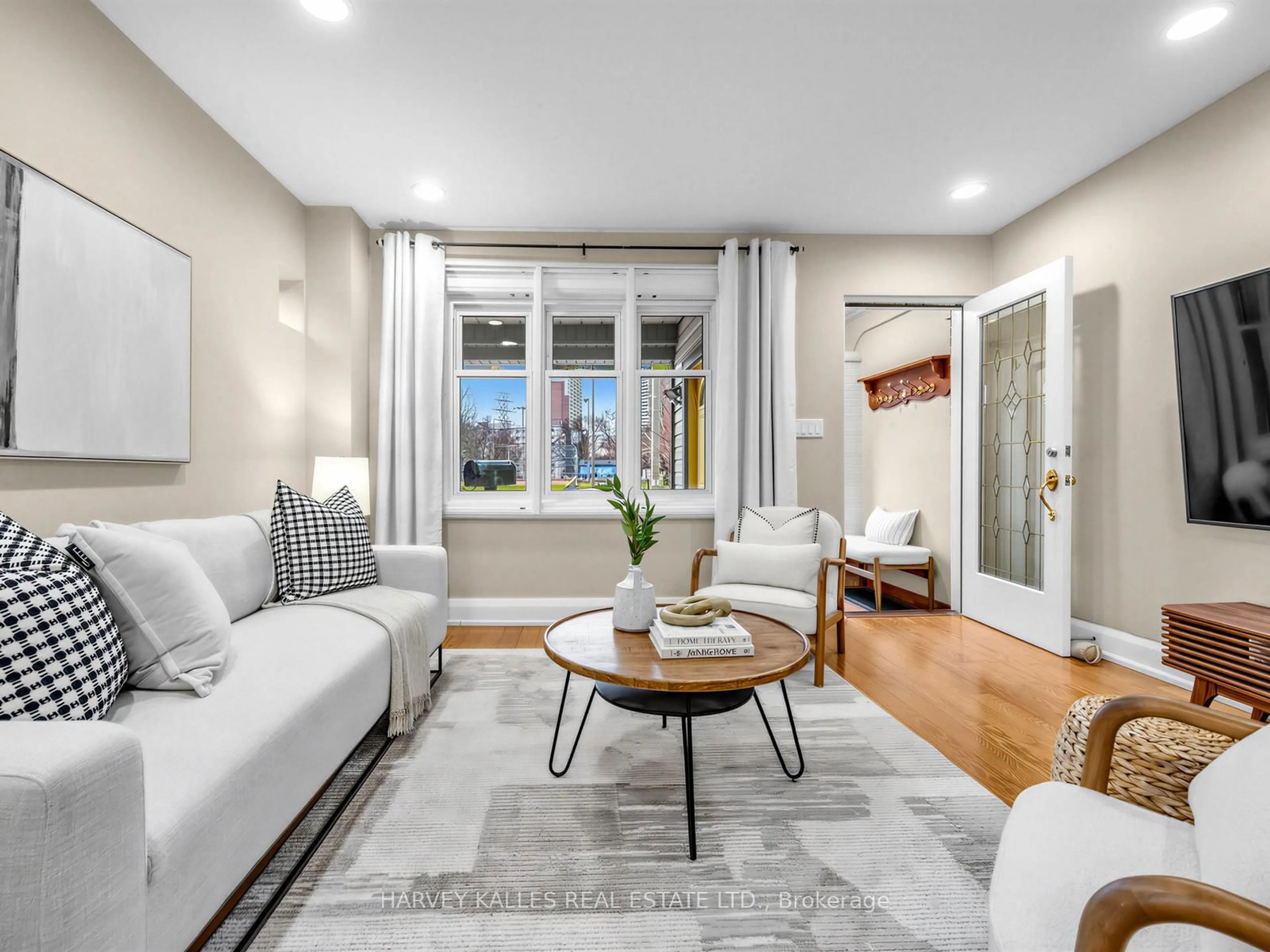 Living room with furniture, unknown for 71 Dentonia Park Ave, Toronto Ontario M4C 1X1