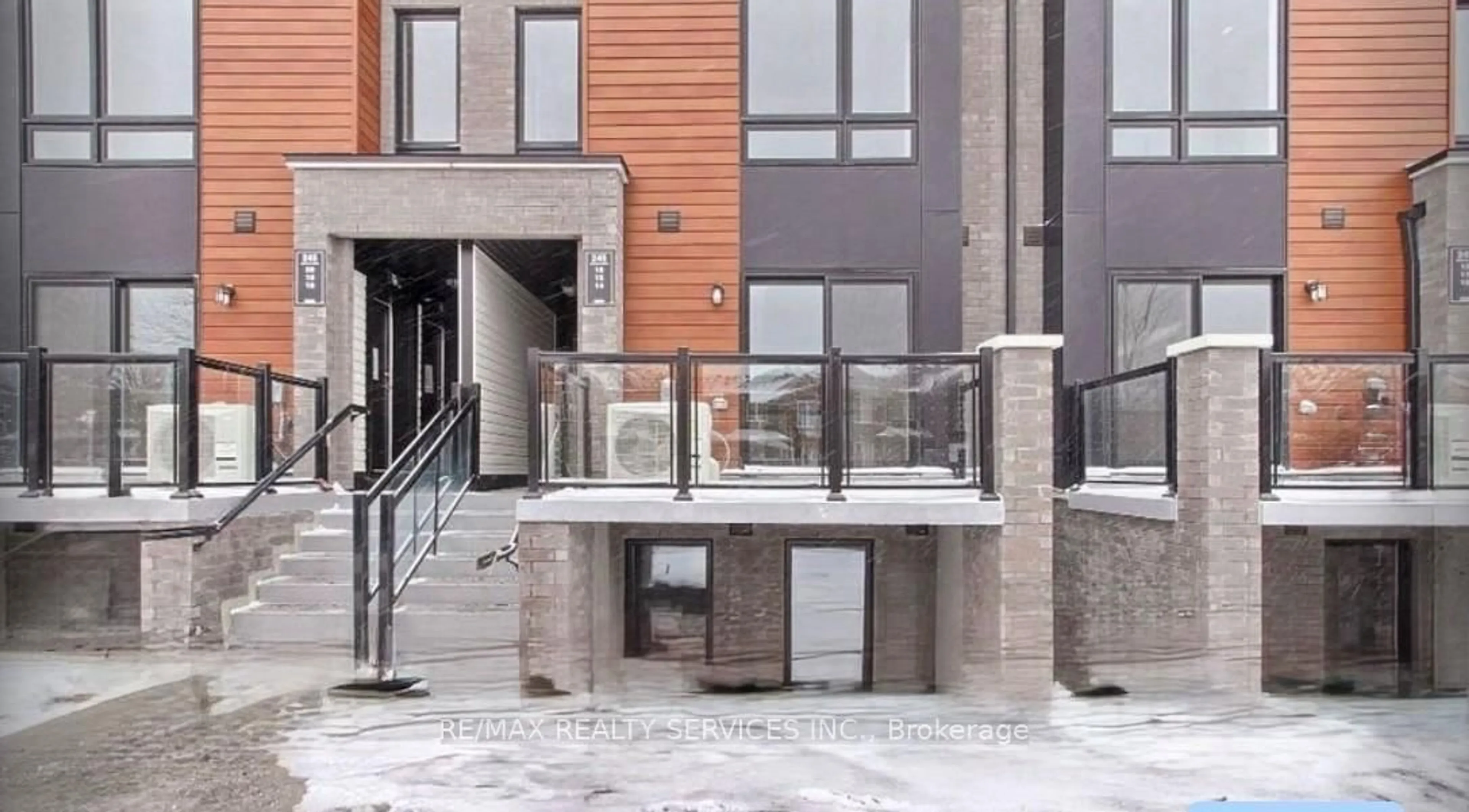 Patio, street for 30 Liben Way #31, Toronto Ontario M1B 0E9
