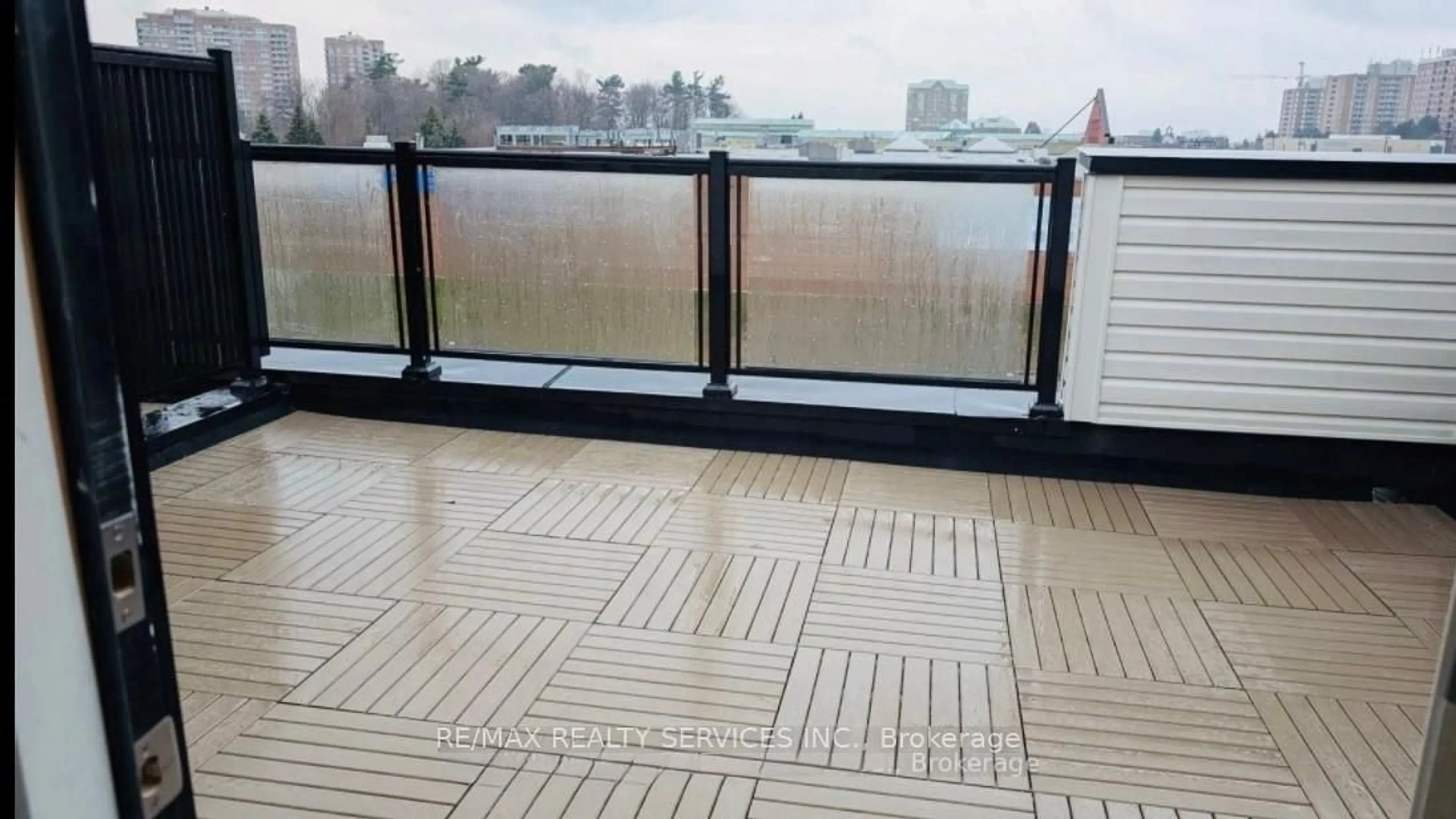 Balcony in the apartment, water/lake/river/ocean view for 30 Liben Way #31, Toronto Ontario M1B 0E9