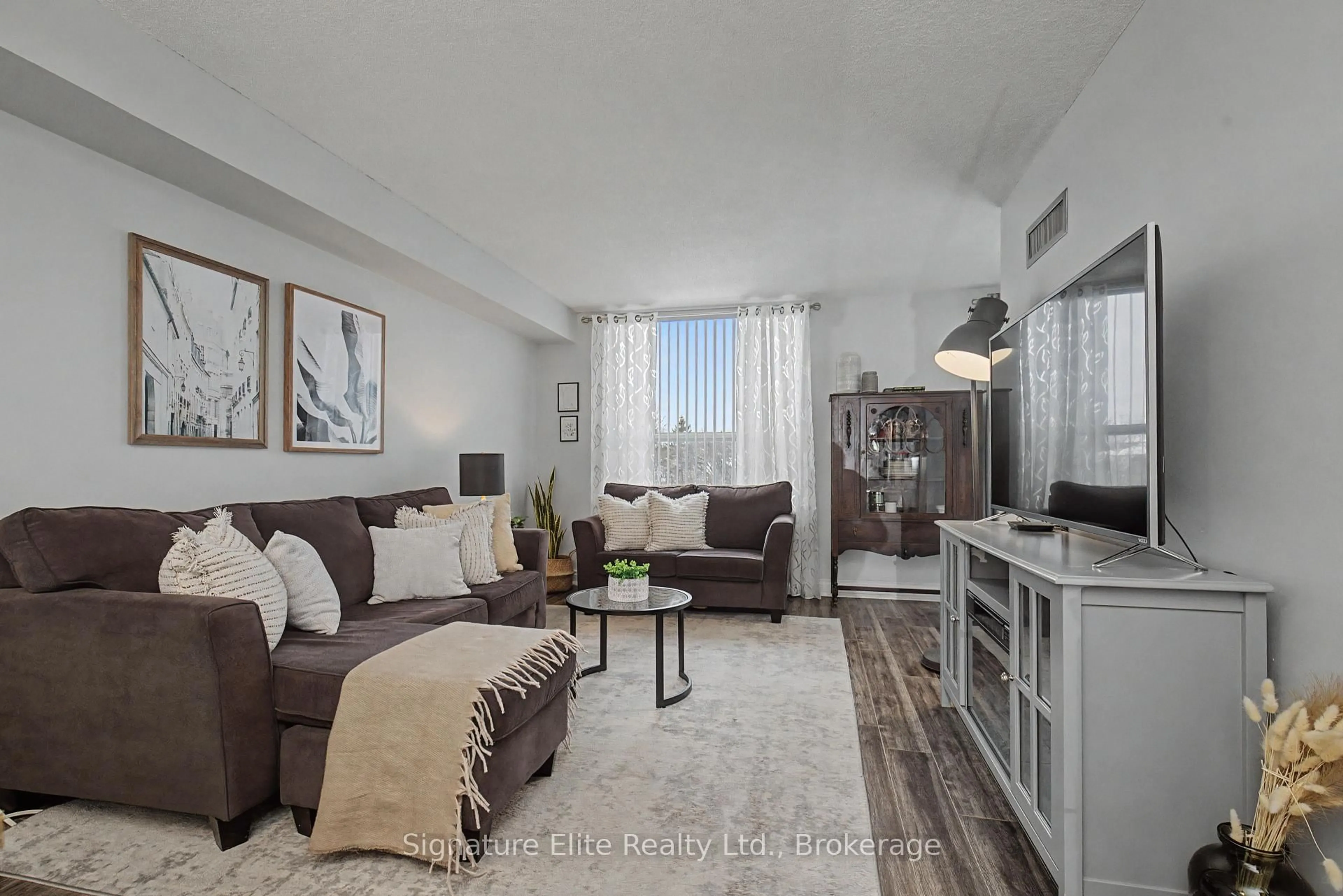 Living room with furniture, unknown for 1655 Pickering Pkwy #204, Pickering Ontario L1V 6L3