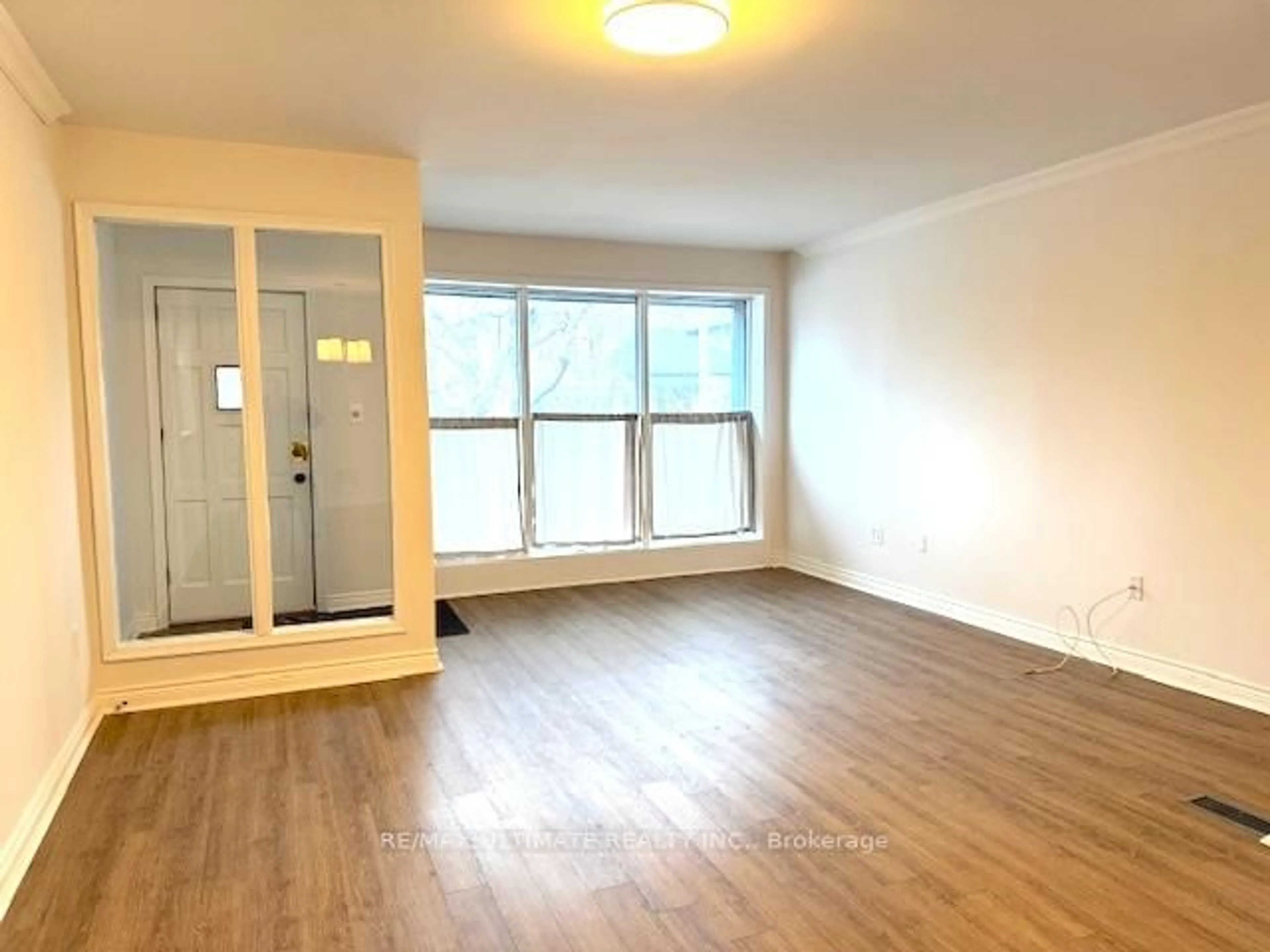 A pic of a room for 103 Wiley Ave, Toronto Ontario M4J 3W5