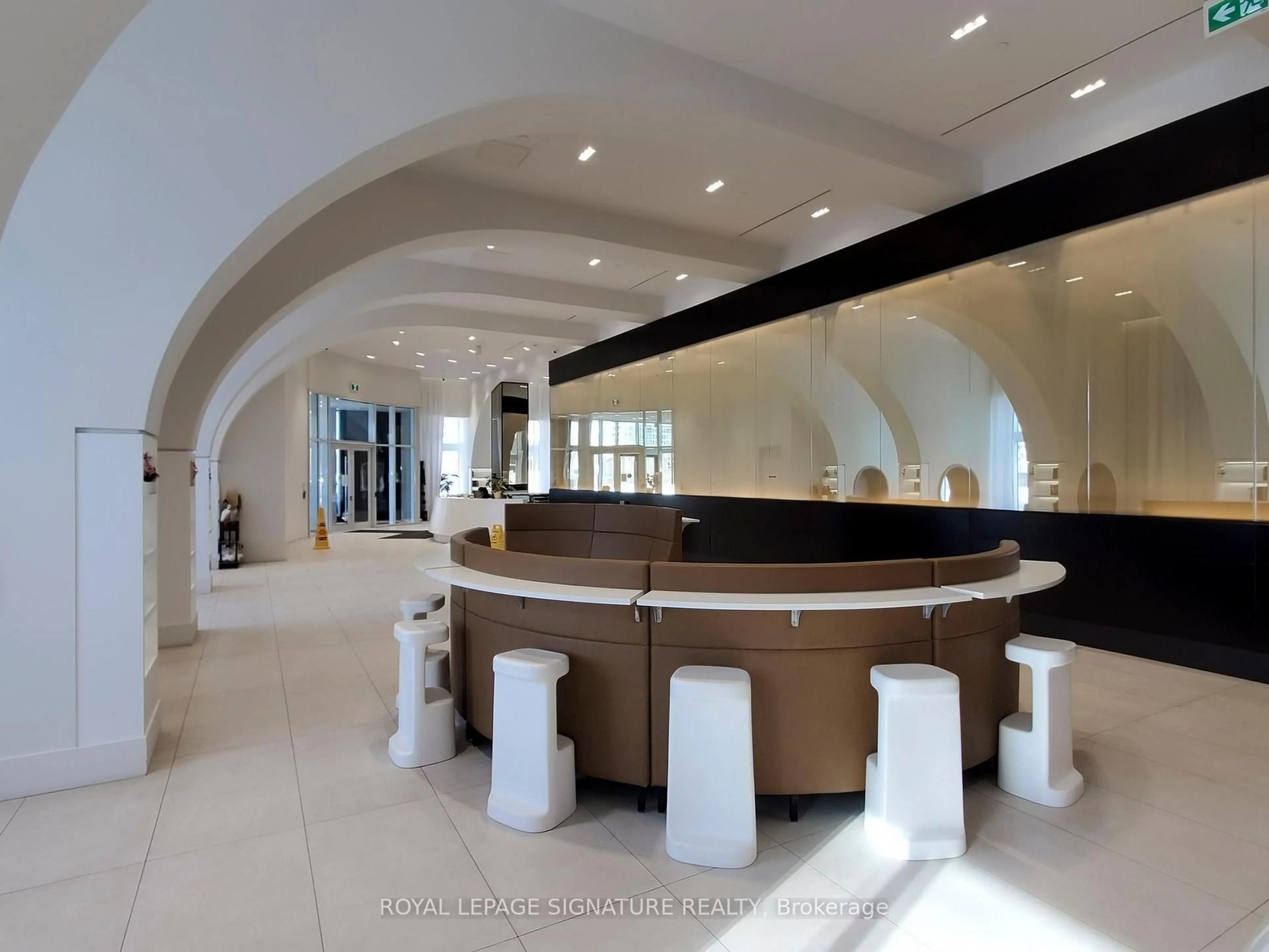 Lobby for 2033 Kennedy Rd #602, Toronto Ontario M1T 0B9