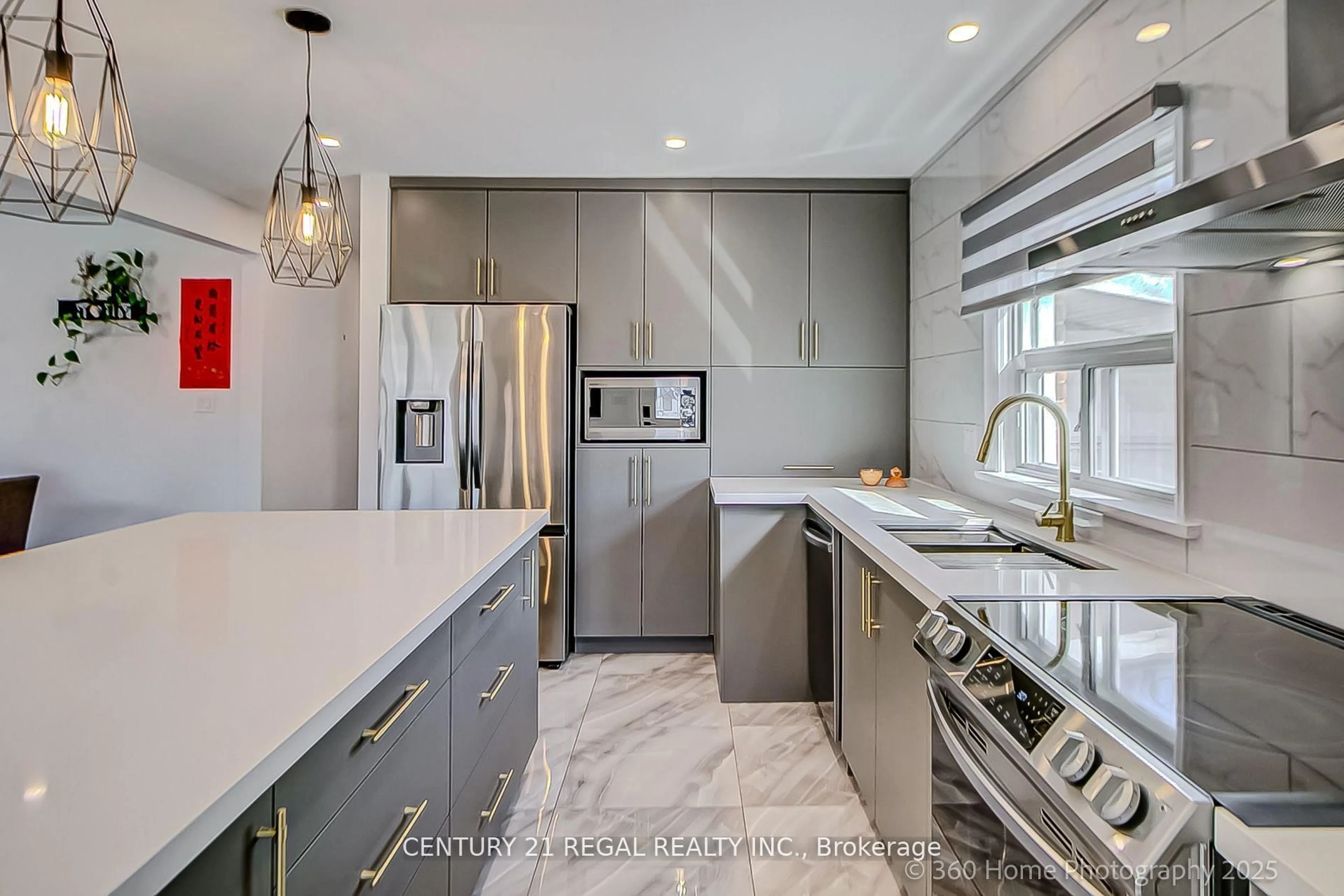 Contemporary kitchen, ceramic/tile floor for 17 Electro Rd, Toronto Ontario M1R 2A6