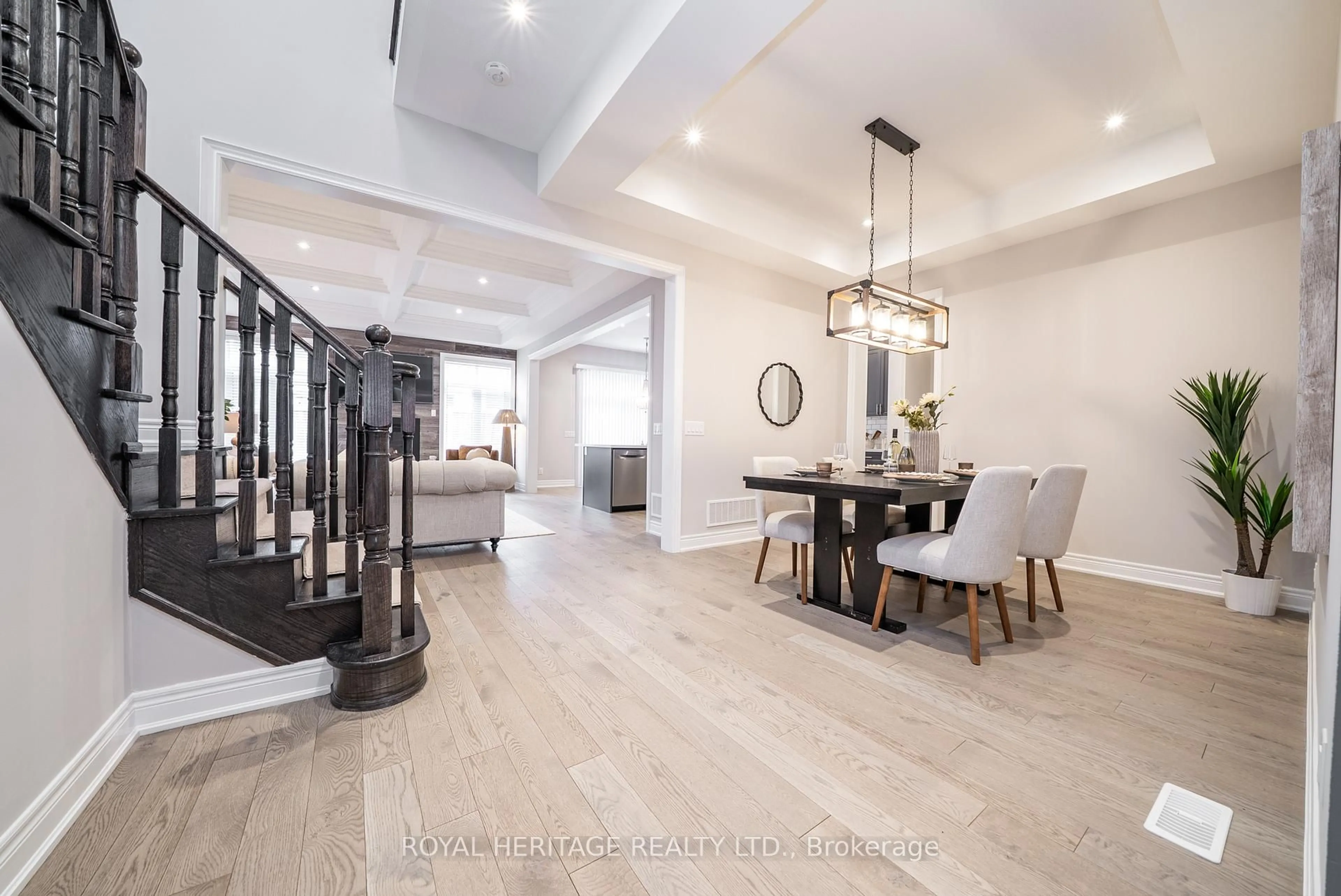 Unknown for 88 Brabin Circ, Whitby Ontario L1P 0C1