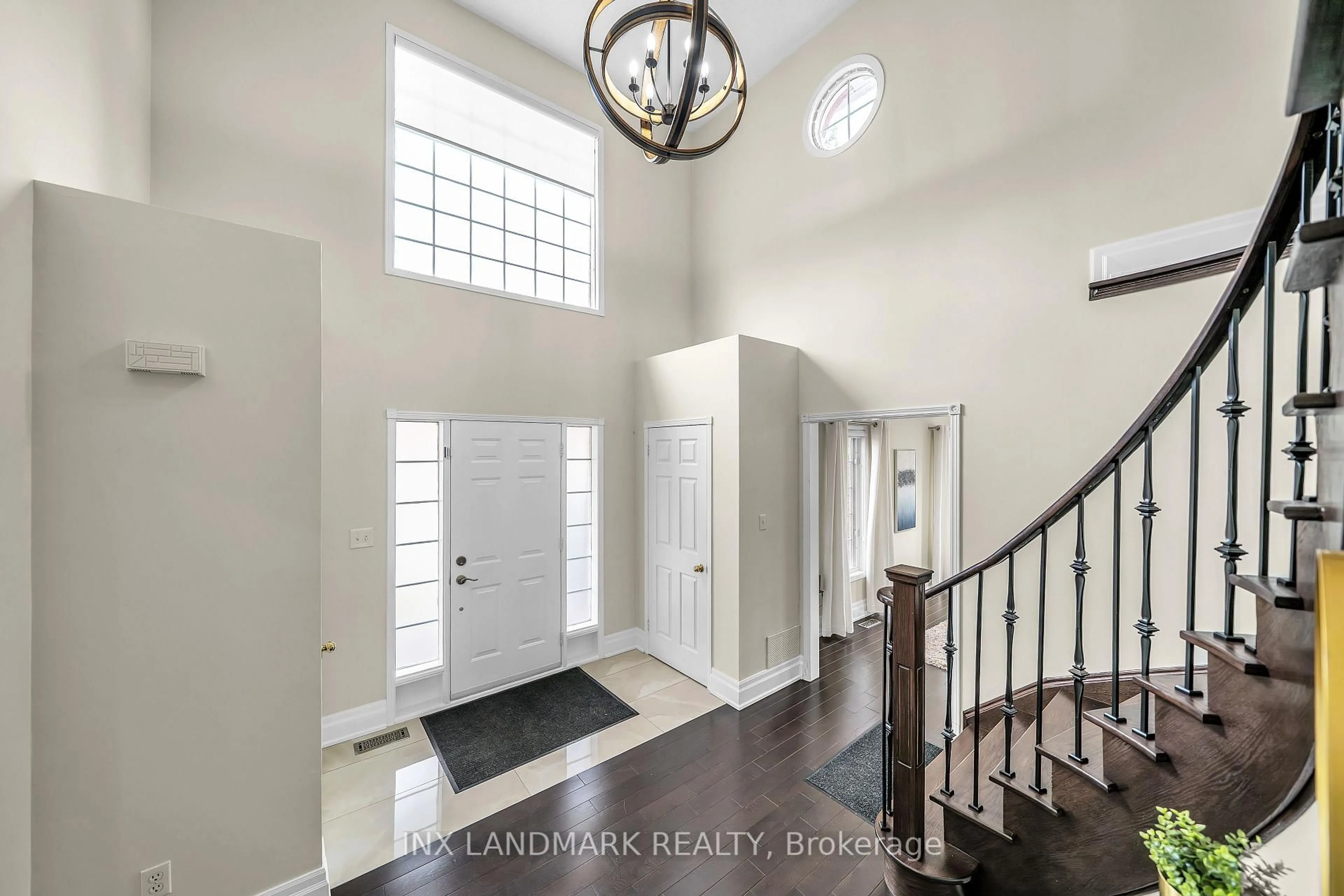 Indoor entryway for 16 Bancroft Cres, Whitby Ontario L1R 2E6