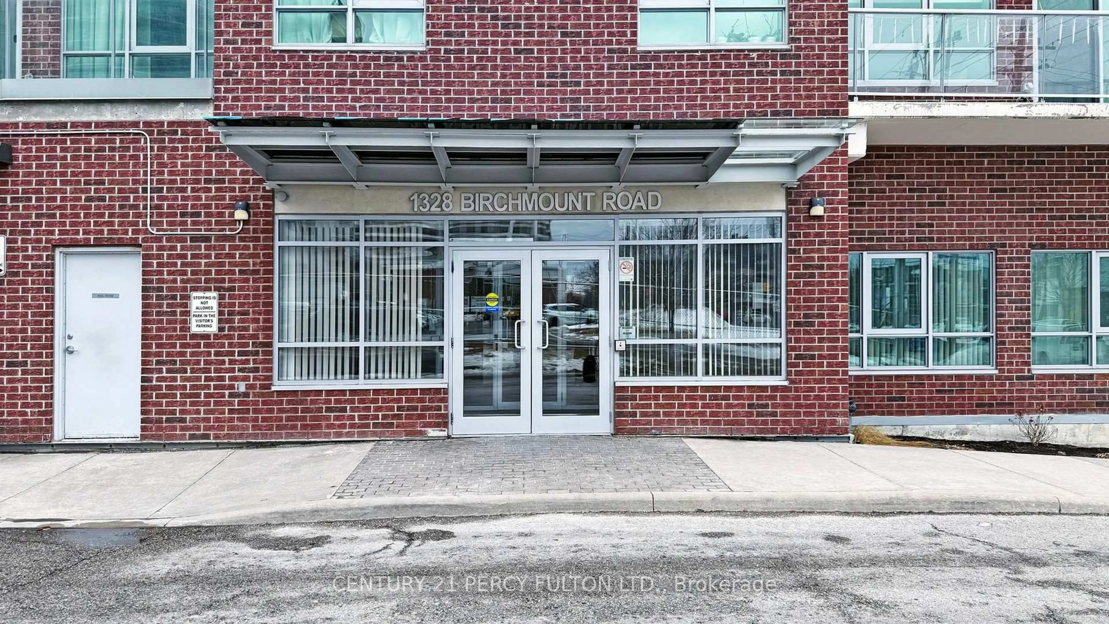 Indoor foyer for 1328 Birchmount Rd #802, Toronto Ontario M1R 0B6