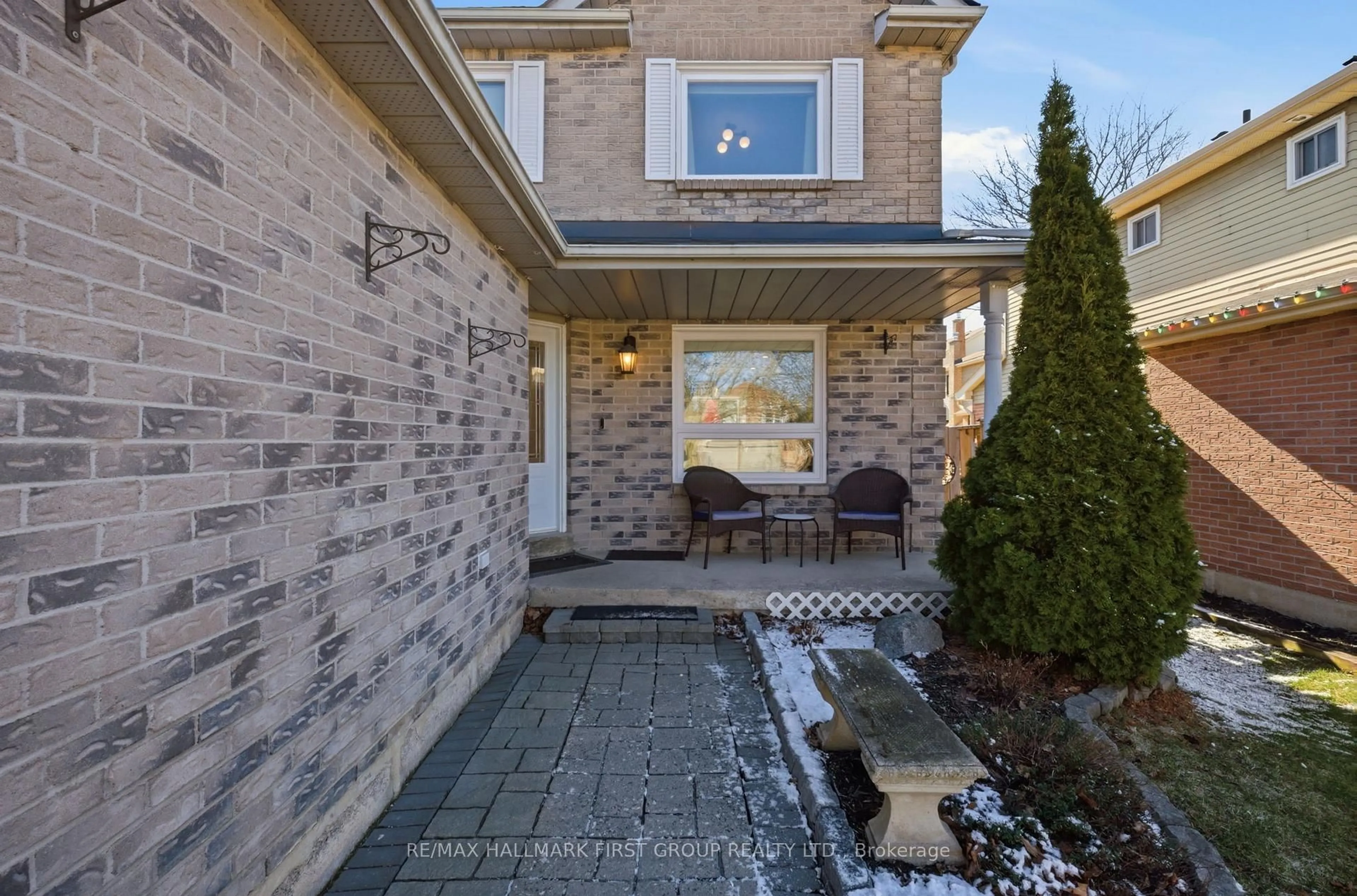 Home with brick exterior material, street for 1514 Rawlings Dr, Pickering Ontario L1V 5A5
