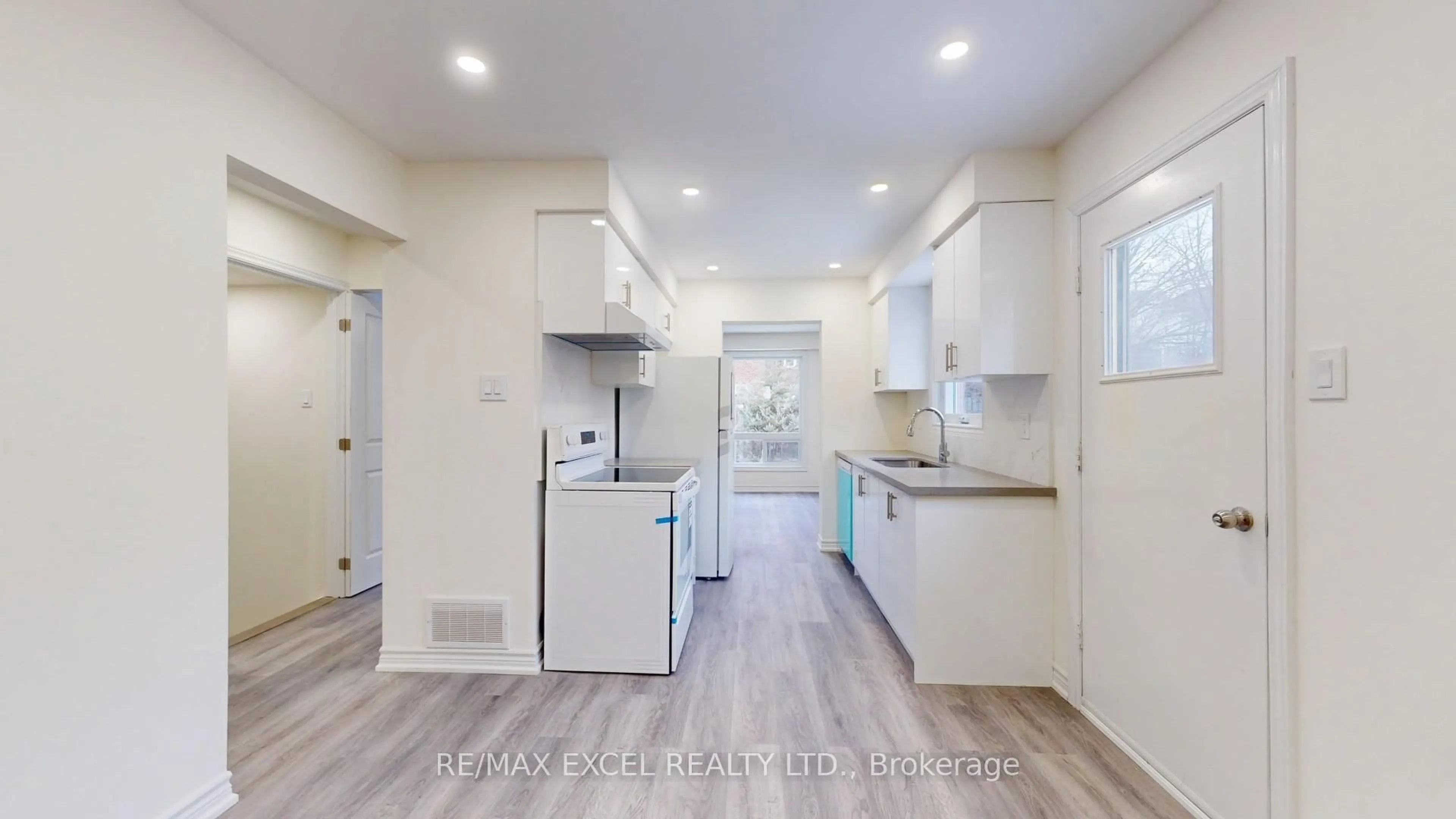 Open concept kitchen, unknown for 55 Plumbrook Cres, Toronto Ontario M1S 3Z9