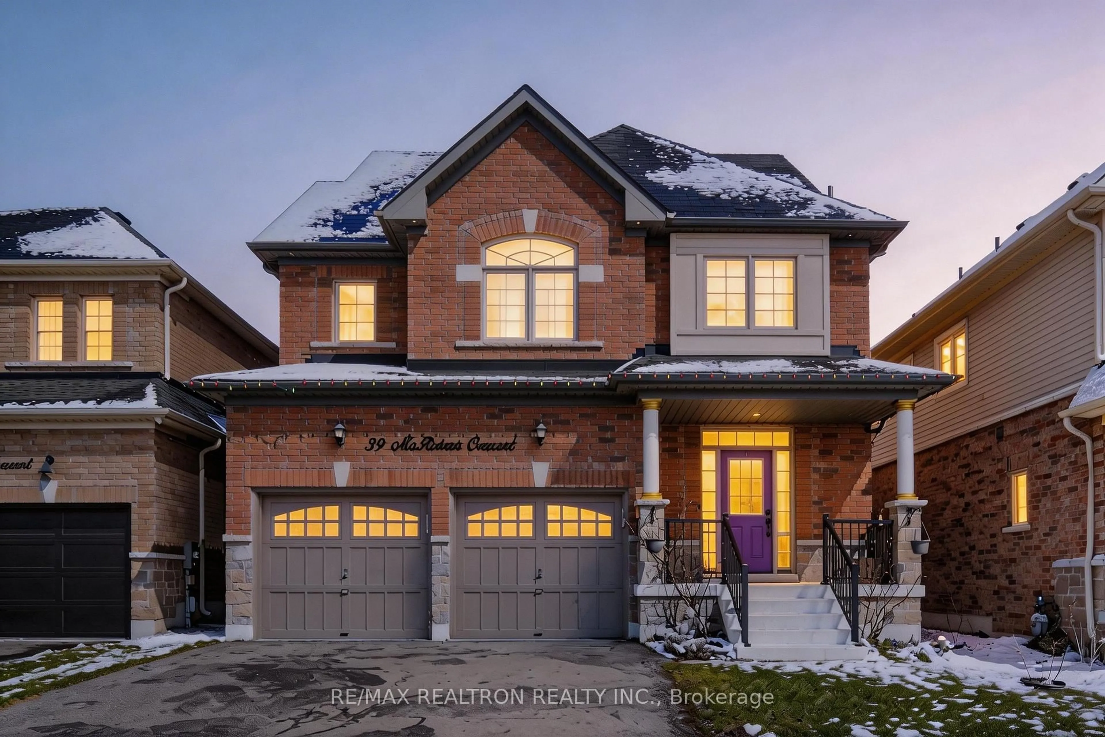 Home with brick exterior material, street for 39 Mcroberts Cres, Clarington Ontario L1E 0H5