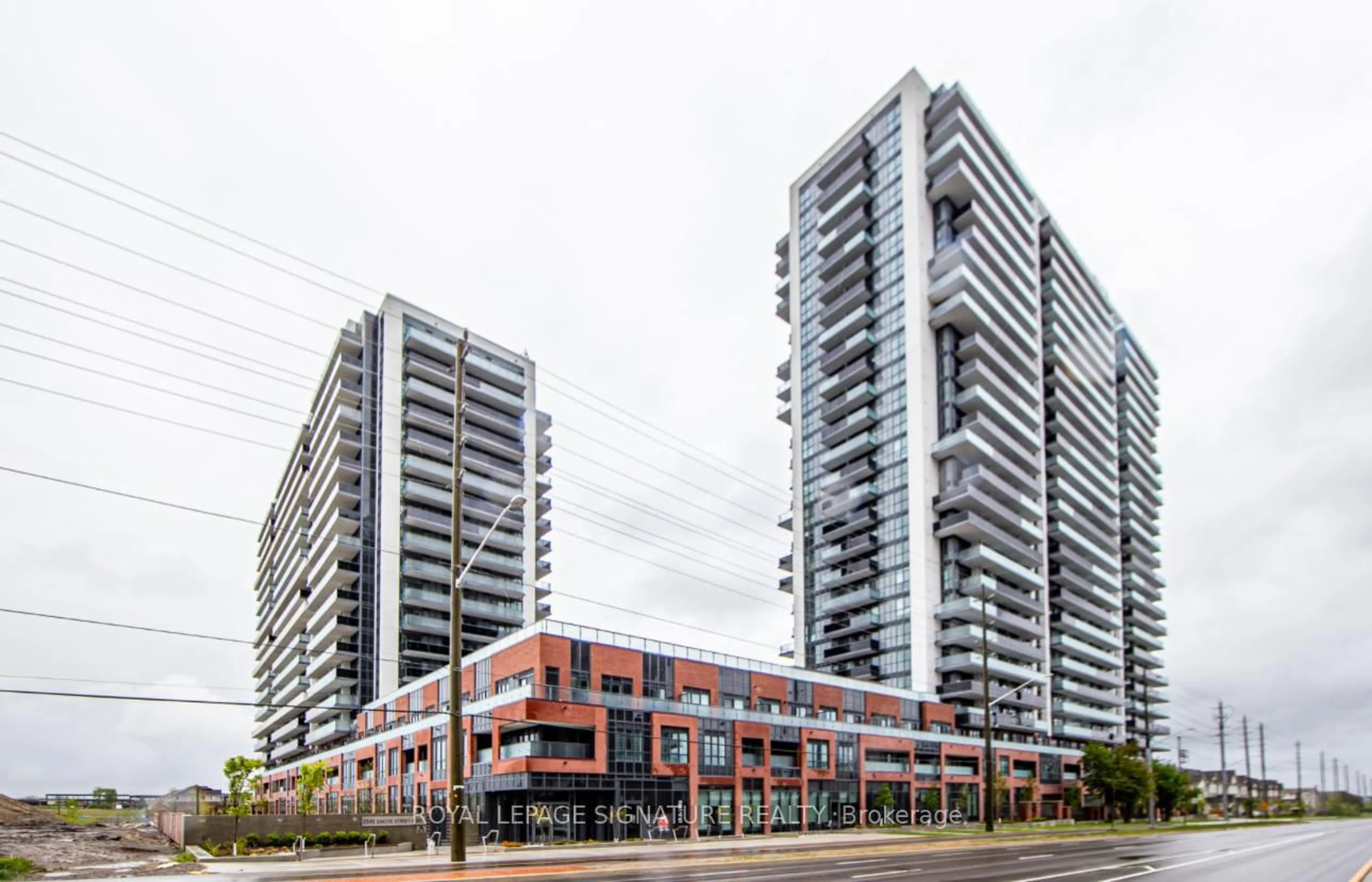 Patio, unknown for 2545 Simcoe St #202, Oshawa Ontario L1H 7K4