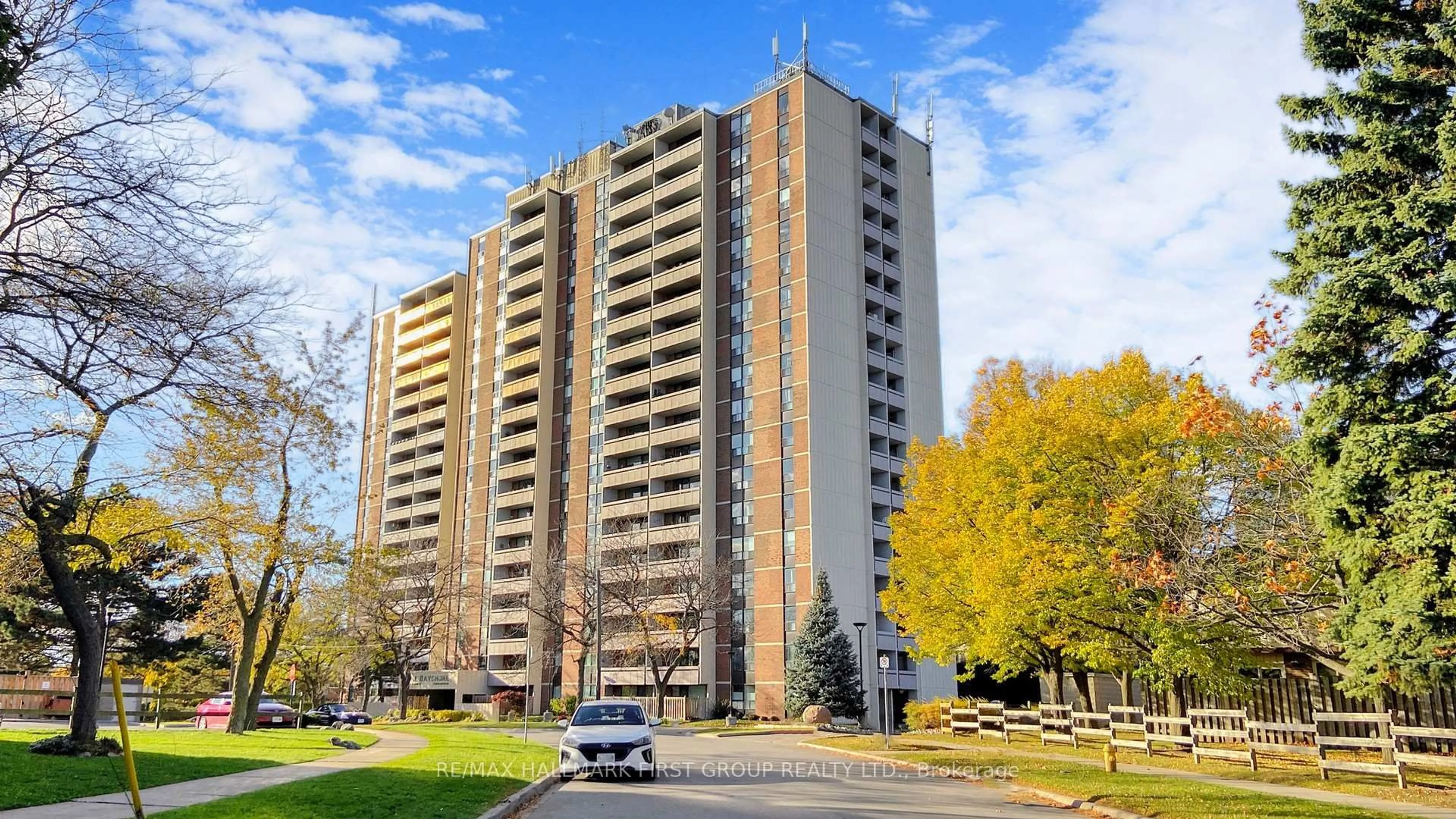 Unknown for 1210 Radom St #509, Pickering Ontario L1W 2Z3