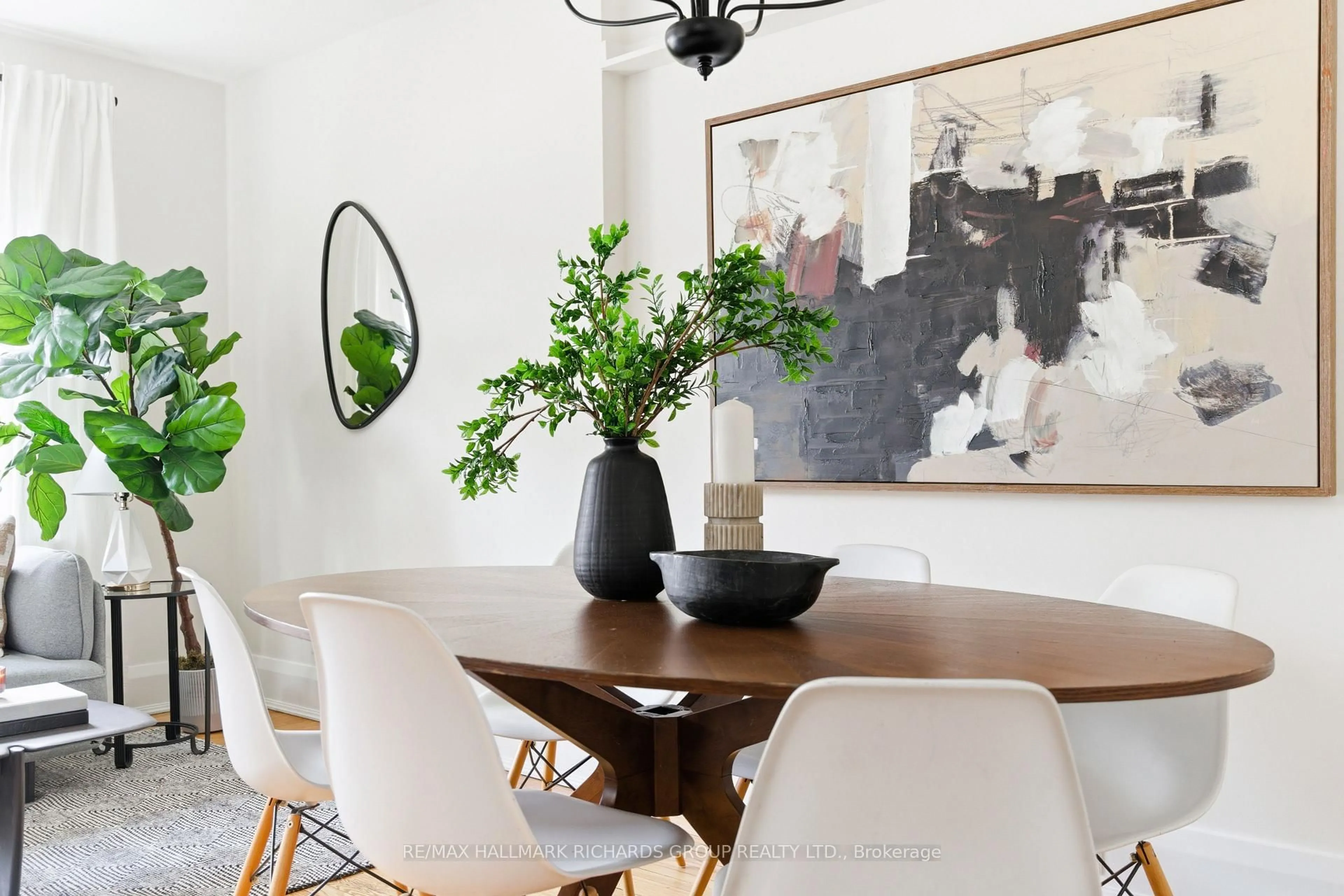 Dining room, unknown for 32 Costain Ave, Toronto Ontario M4E 2G6