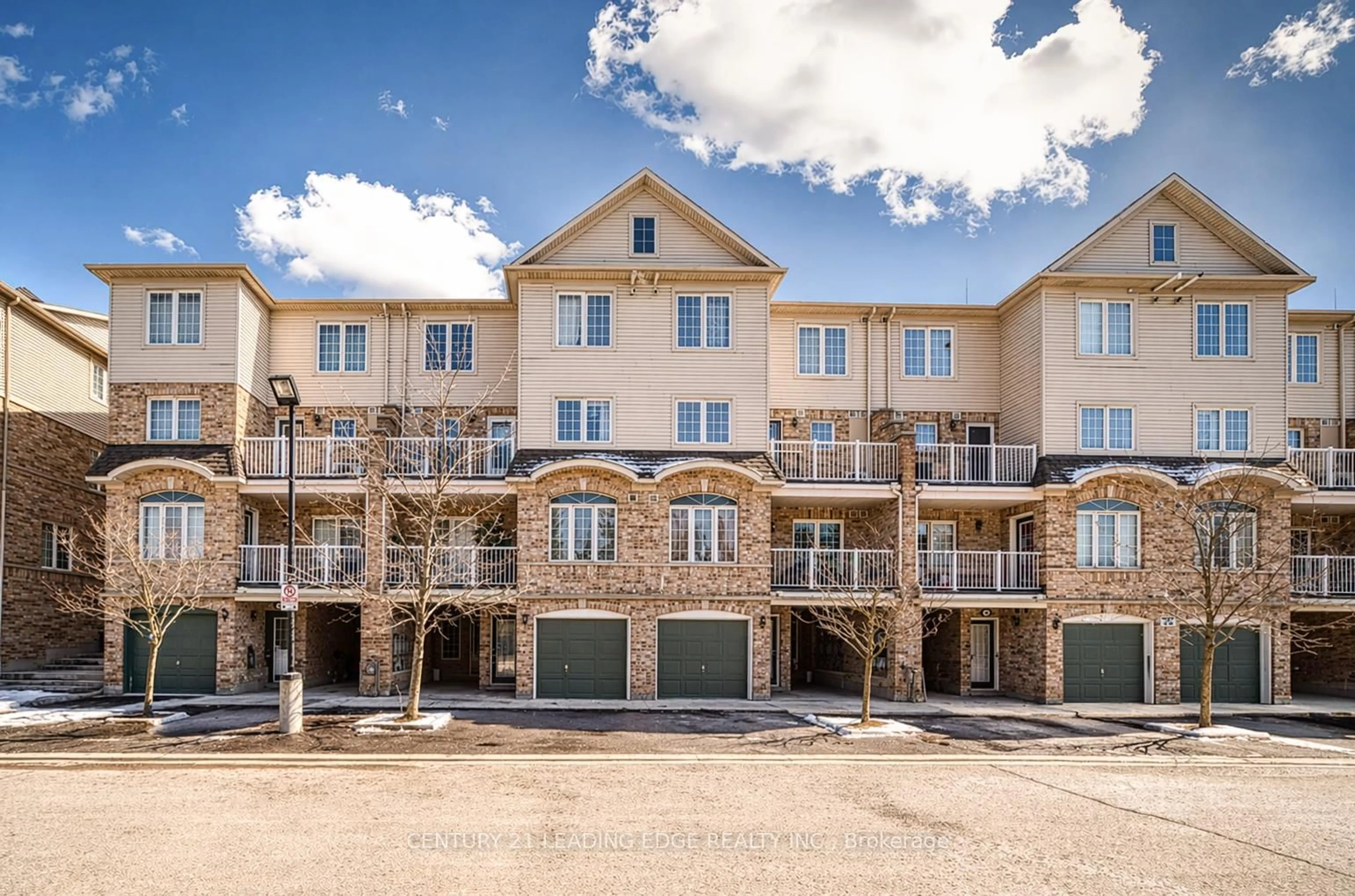 A pic from outside/outdoor area/front of a property/back of a property/a pic from drone, unknown for 42 Pinery Tr #74, Toronto Ontario M1B 6K2