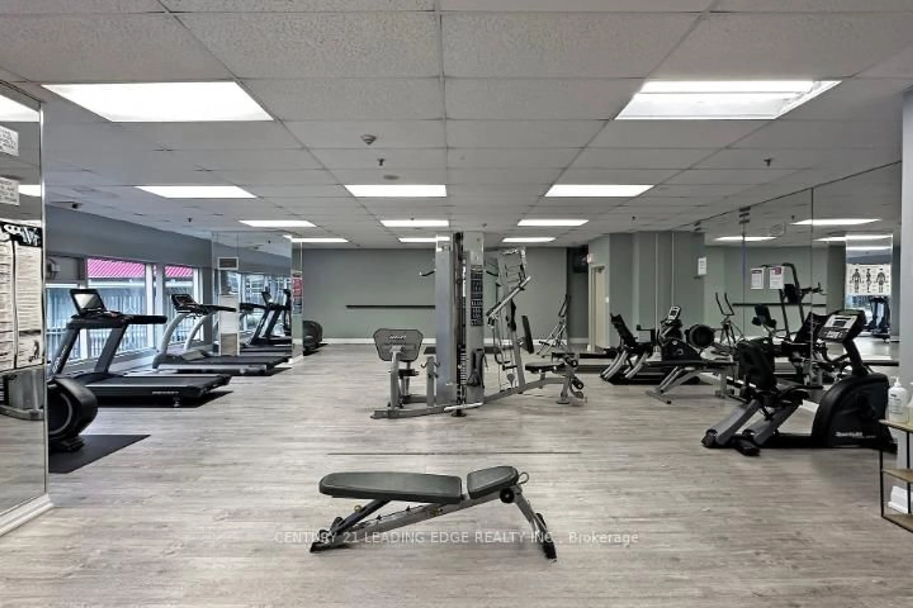 Gym or fitness room for 2550 Lawrence Ave #516, Toronto Ontario M1P 4Z3