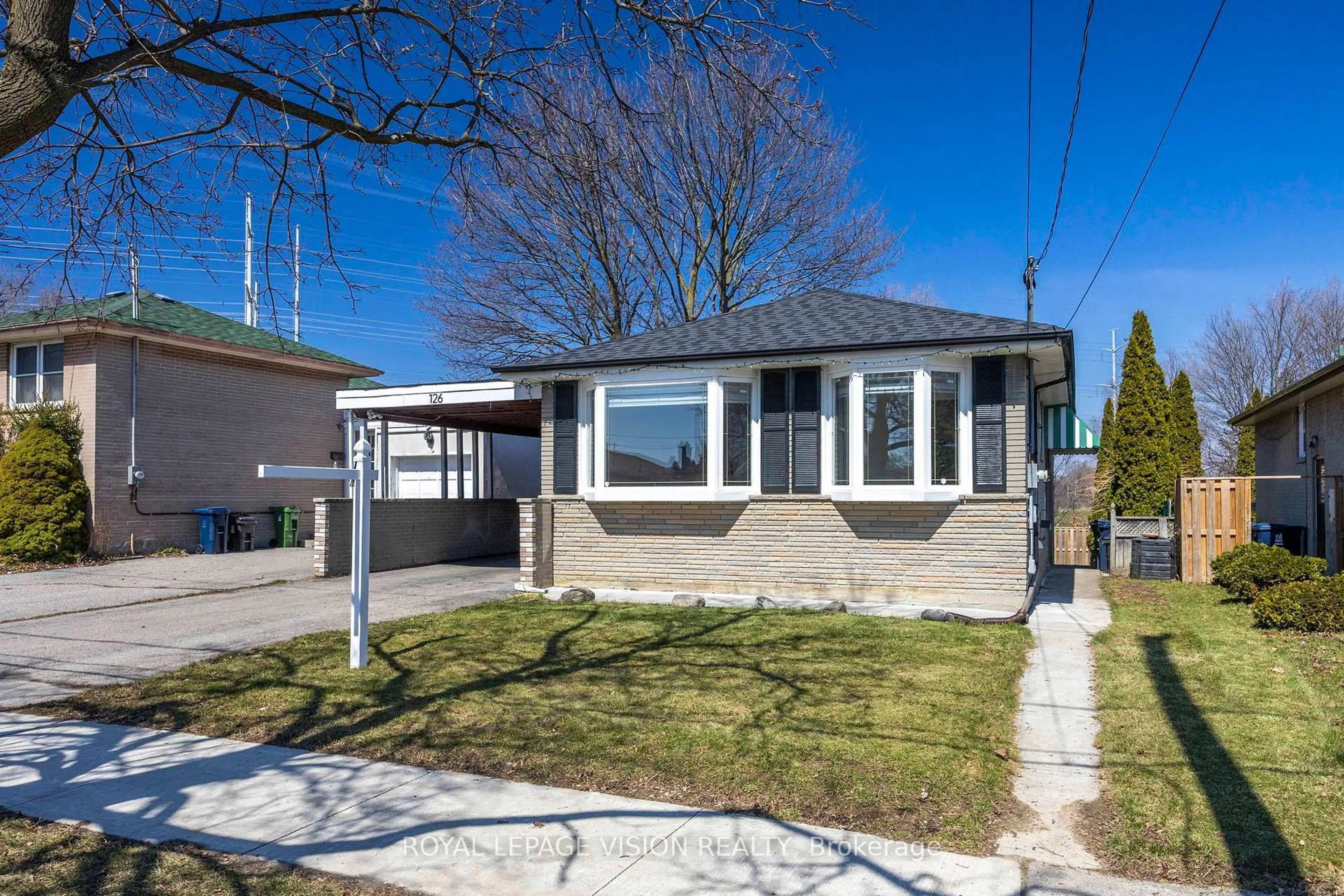 Home with brick exterior material, street for 126 MILFORD HAVEN Dr, Toronto Ontario M1G 3E1