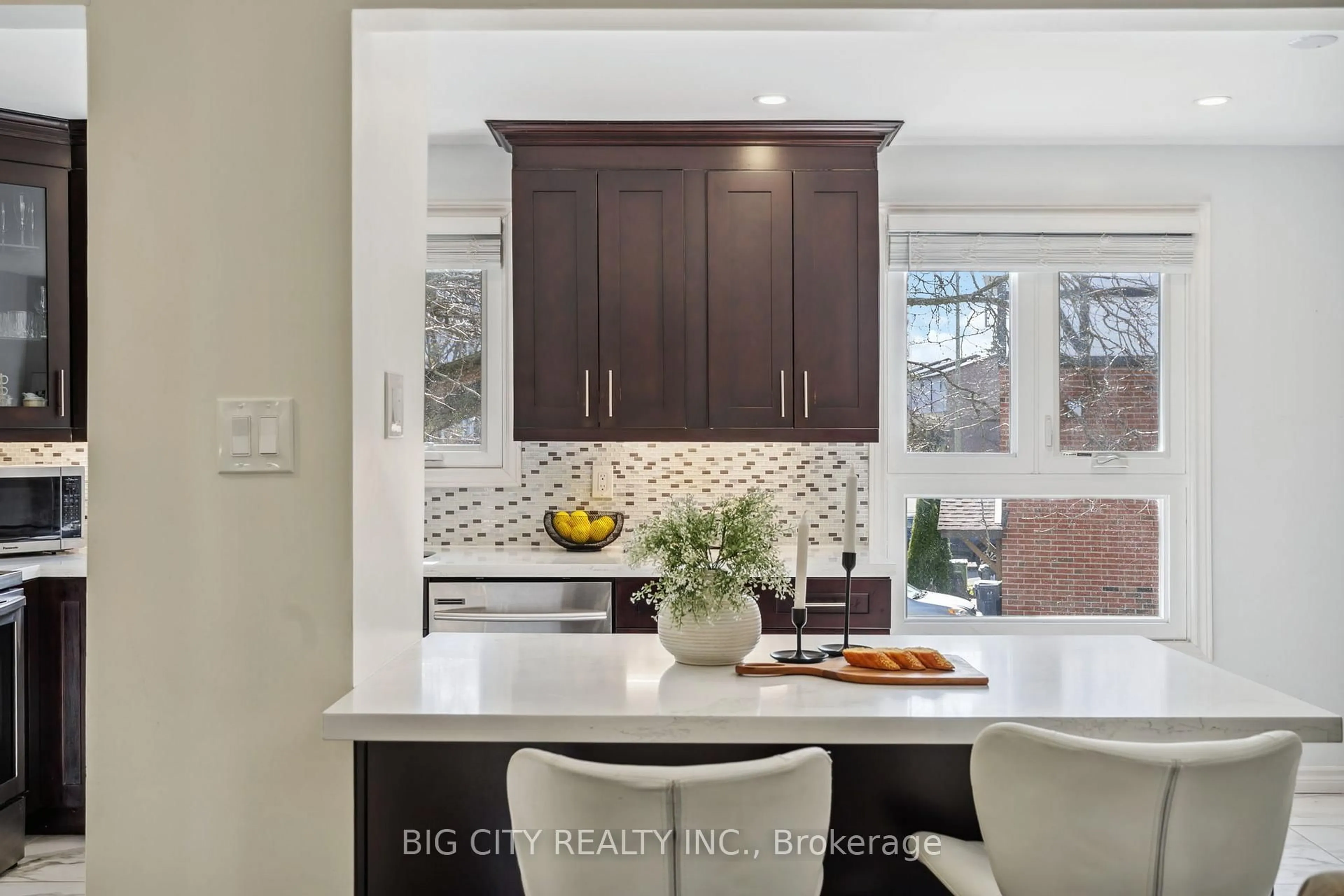 Contemporary kitchen, ceramic/tile floor for 321 Trudelle St #21, Toronto Ontario M1J 3J9