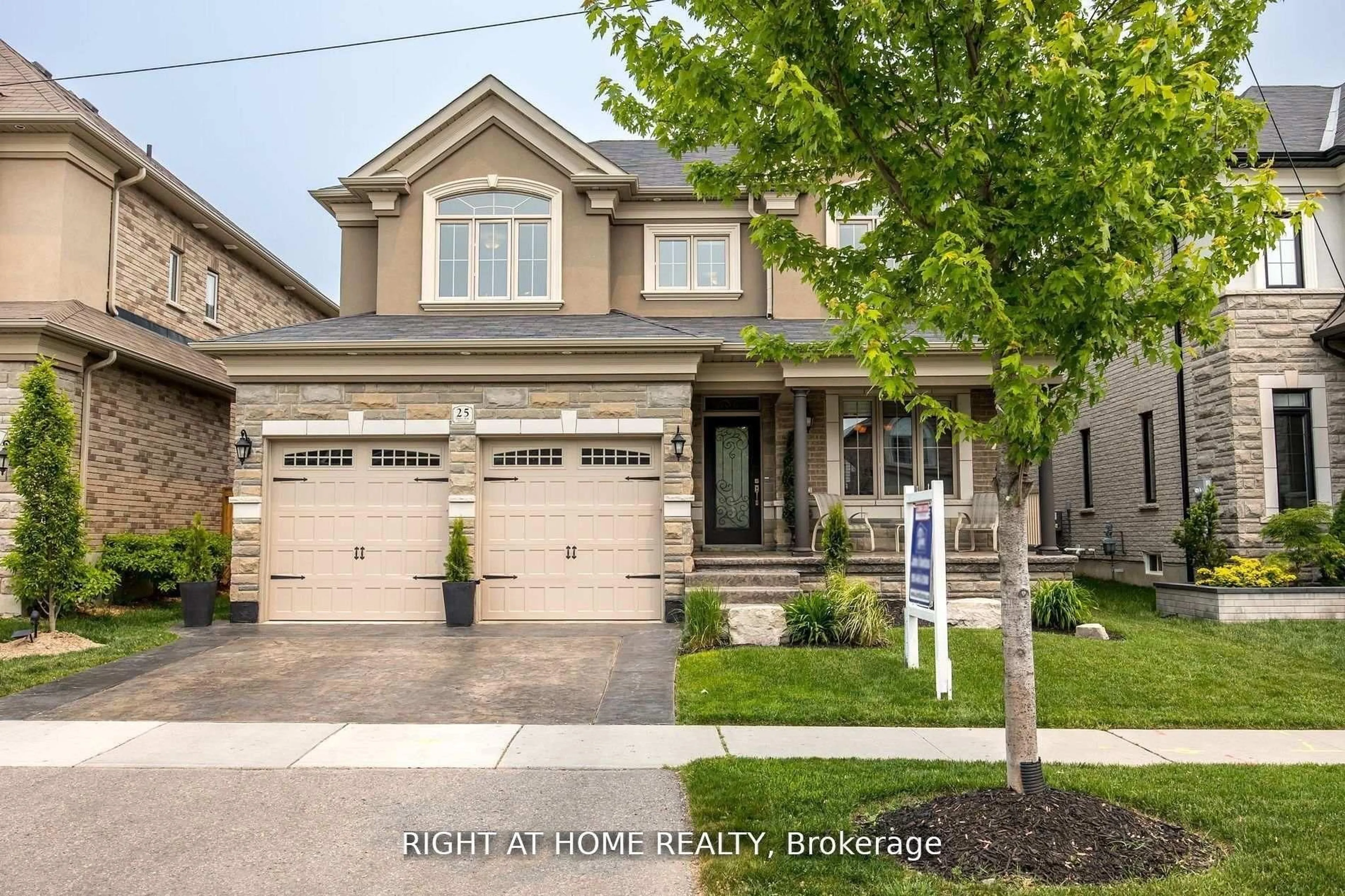 Home with brick exterior material, street for 25 CHARTERHOUSE Dr, Whitby Ontario L1R 3R8