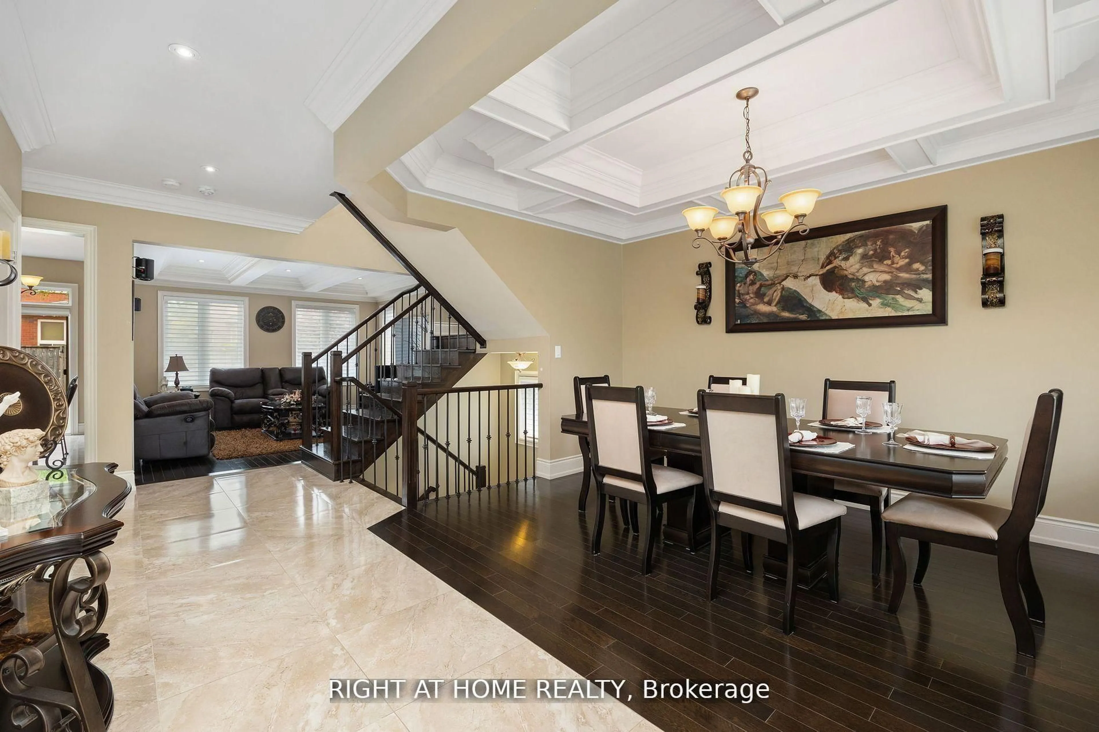 Dining room, unknown for 25 CHARTERHOUSE Dr, Whitby Ontario L1R 3R8