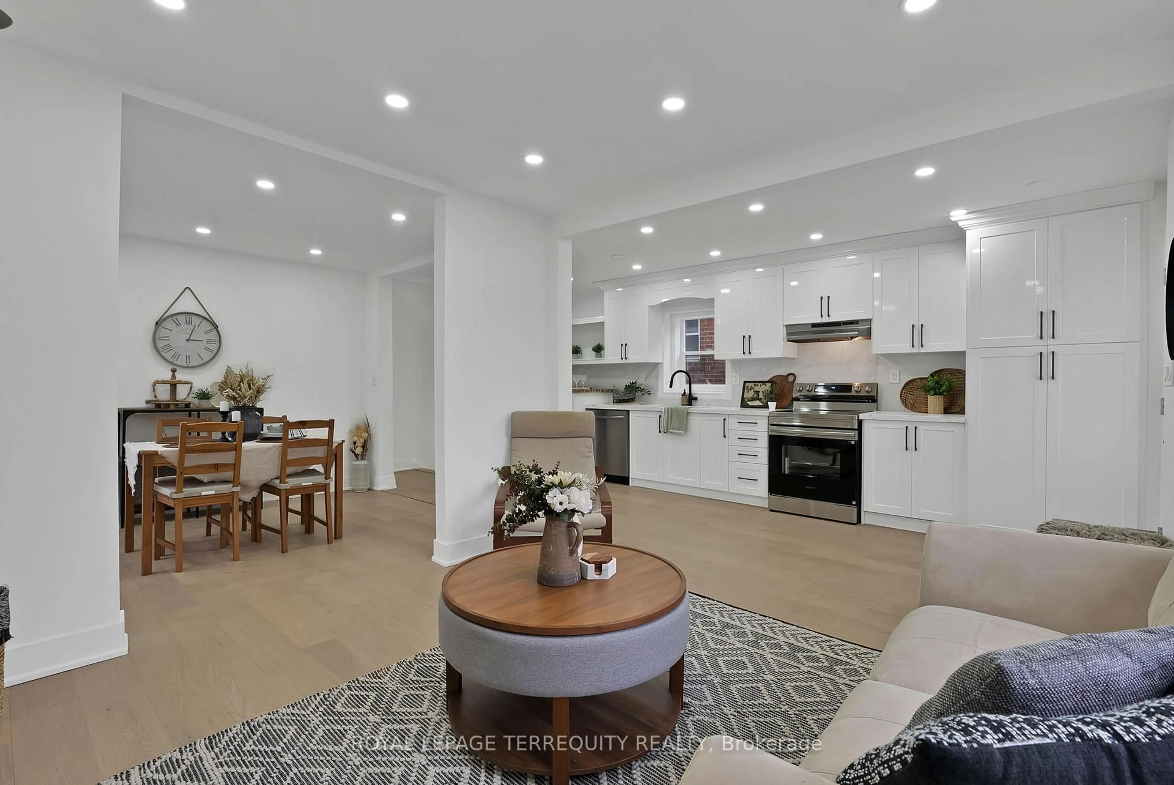 Open concept kitchen, unknown for 40 Leroy Ave, Toronto Ontario M4J 4G8