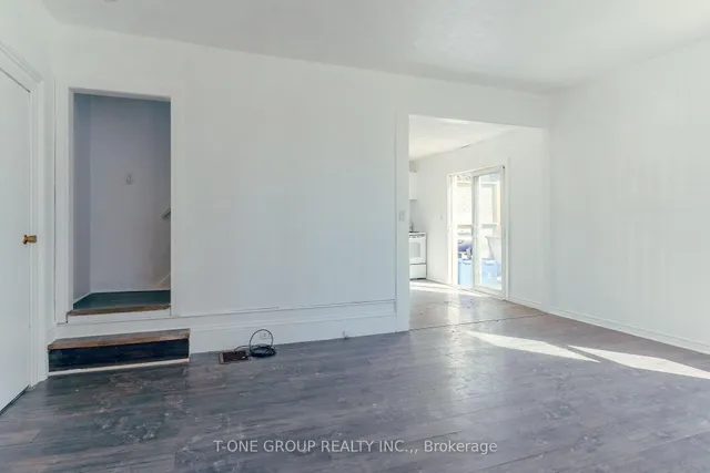 252 Columbus Rd, Oshawa 4