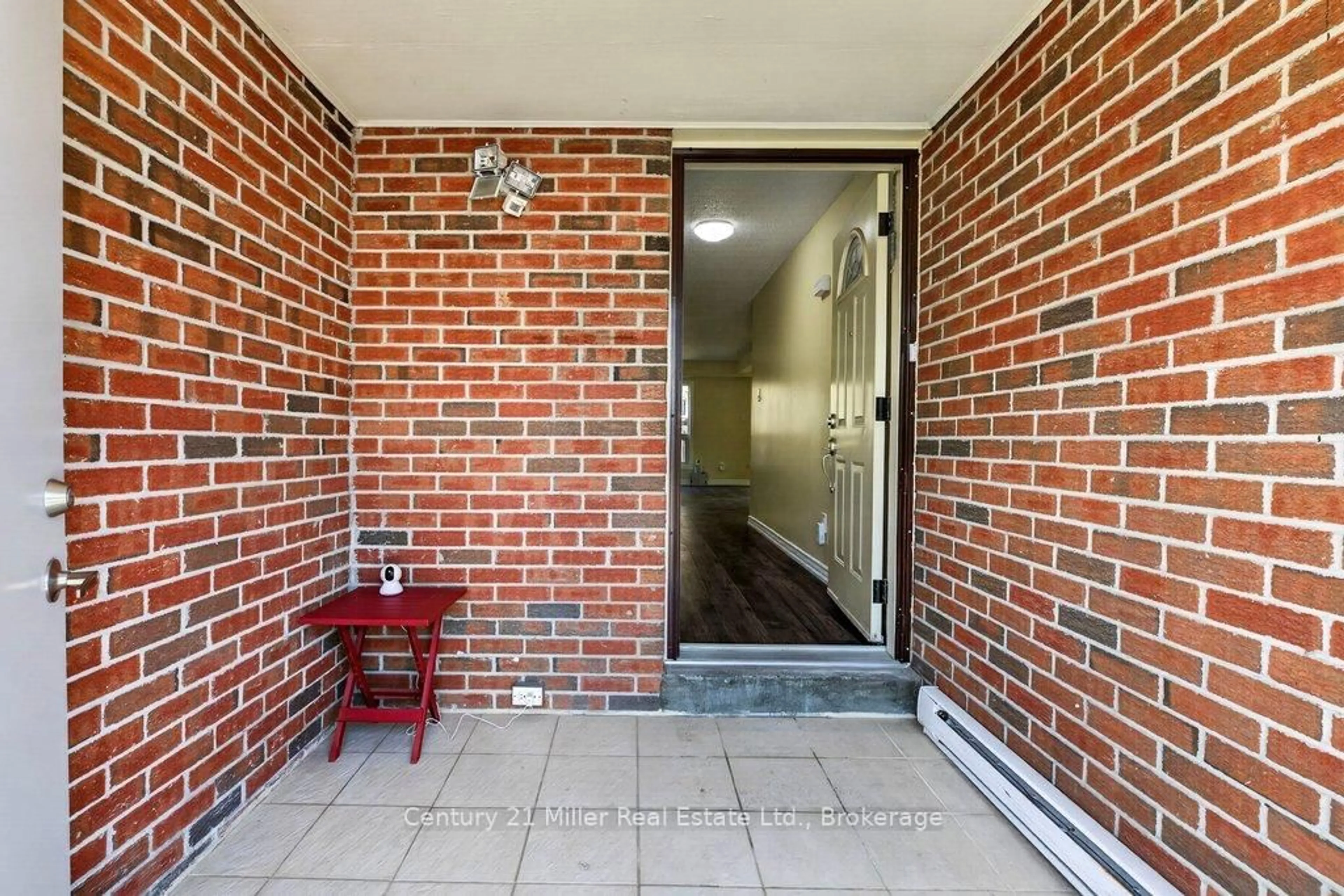 Unknown for 30 Dundalk Dr #40, Toronto Ontario M1P 4W1