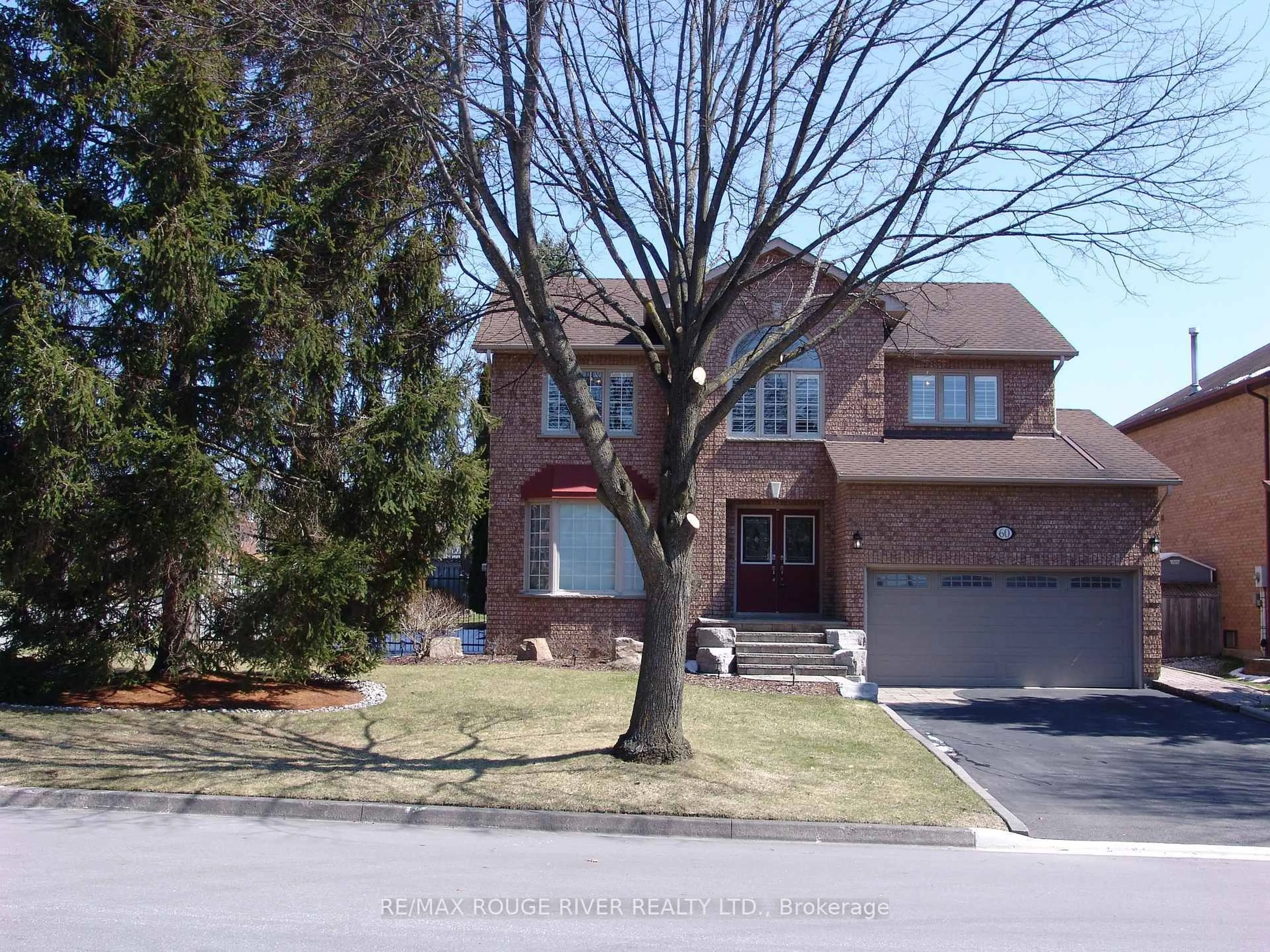 Home with brick exterior material, street for 60 Emmett Pl, Whitby Ontario L1R 2B4