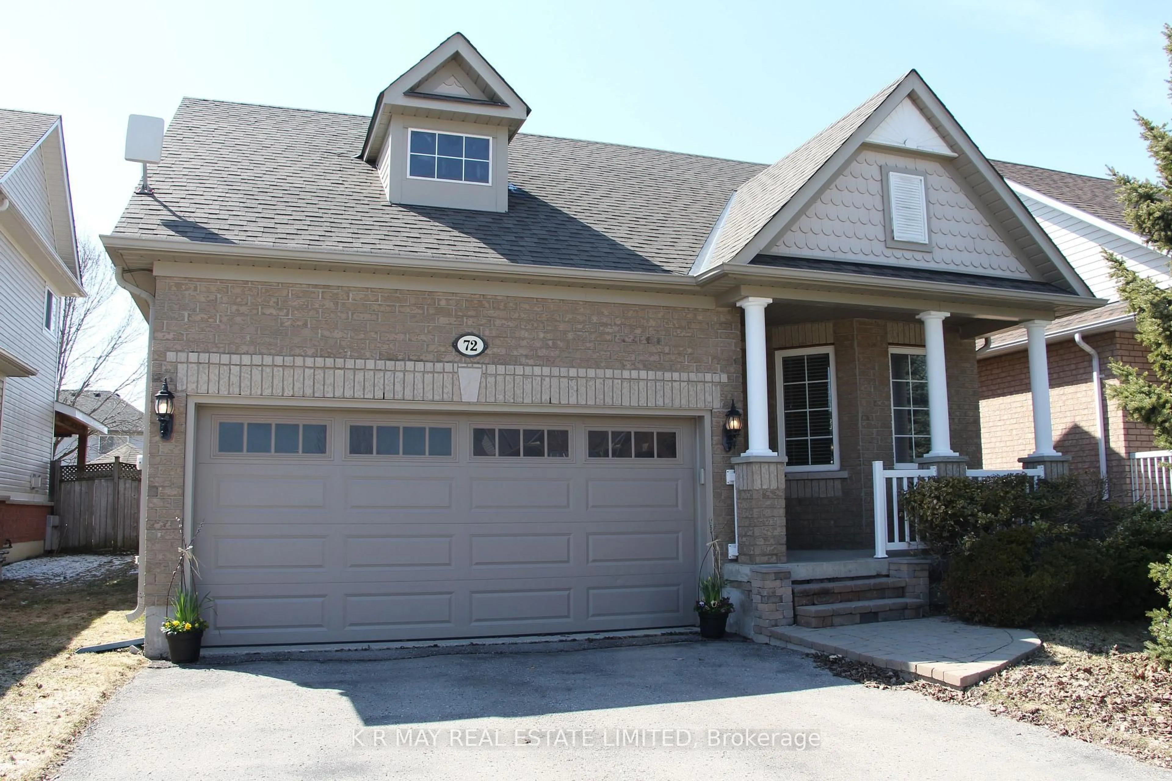 Home with vinyl exterior material, street for 72 Sherrington Dr, Scugog Ontario L9L 2E7