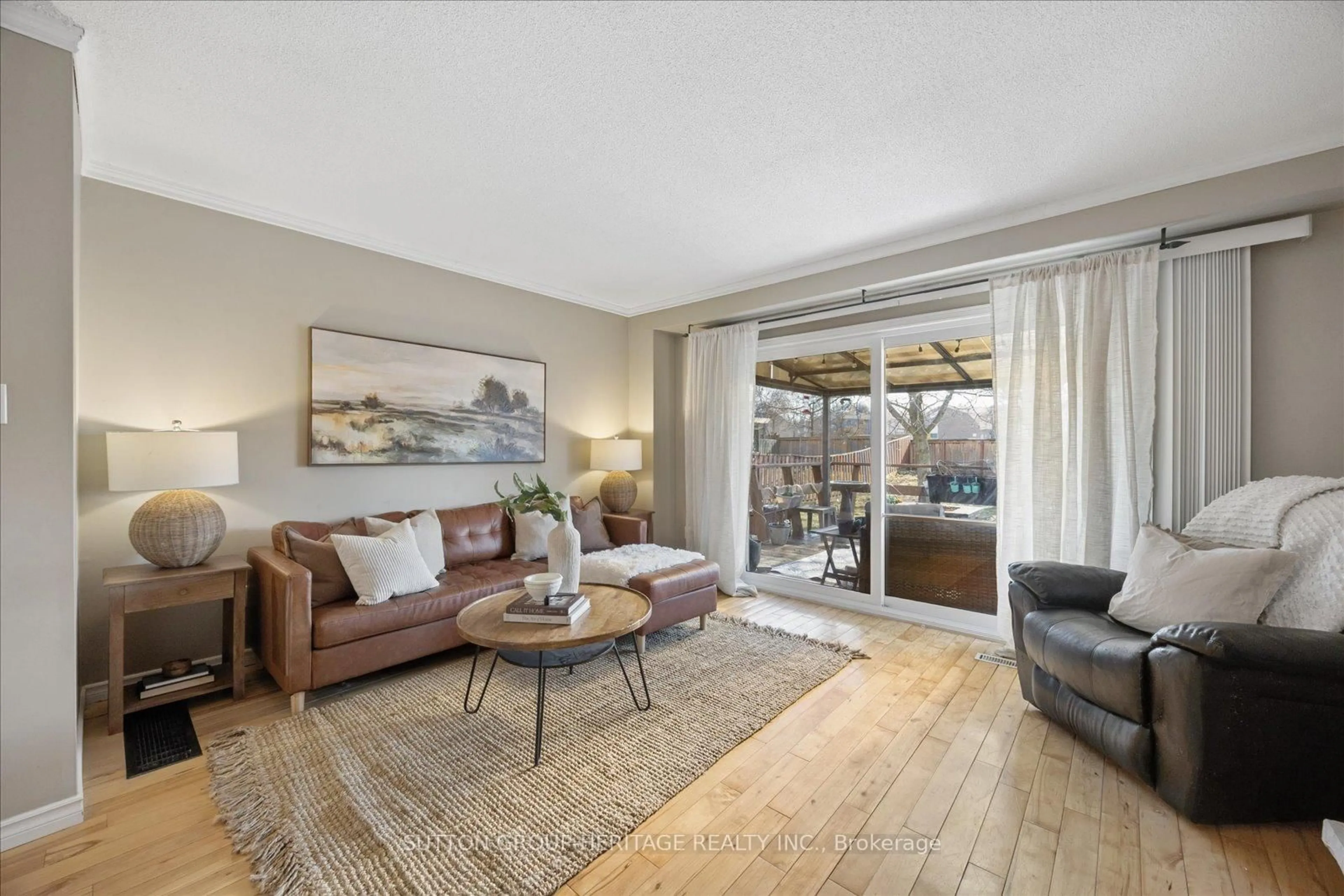 Living room with furniture, unknown for 24 Andrea Rd, Ajax Ontario L1S 3V7