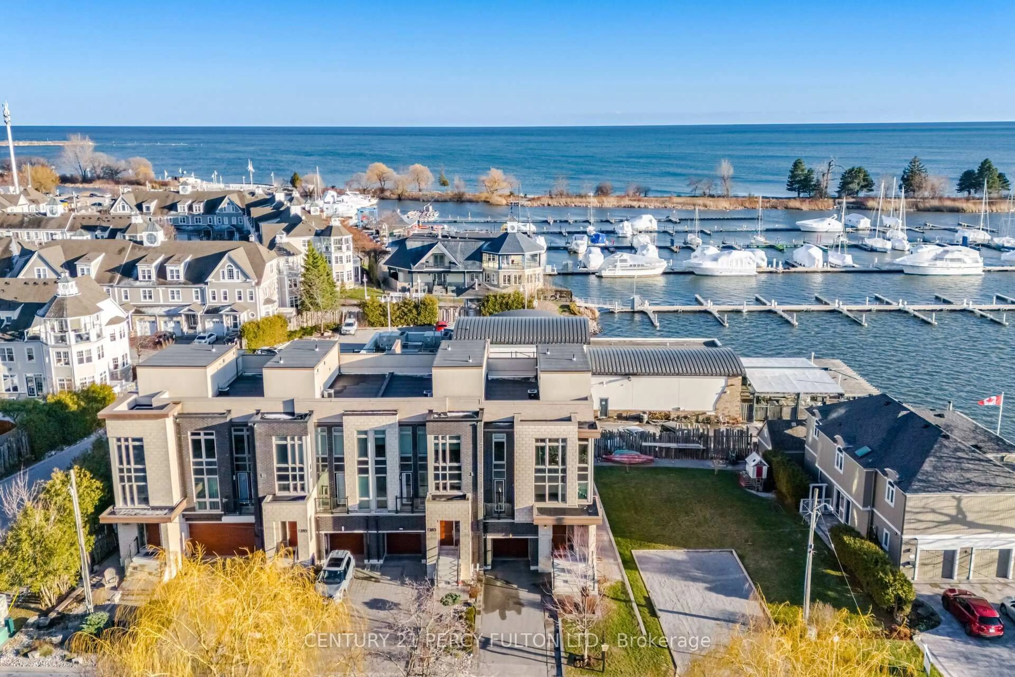 A pic from outside/outdoor area/front of a property/back of a property/a pic from drone, water/lake/river/ocean view for 1281 Wharf St, Pickering Ontario L1W 1A2